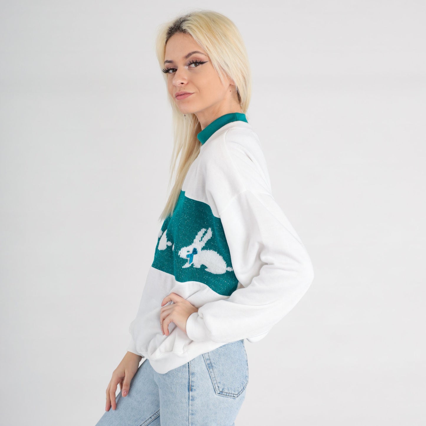 80s Bunny Rabbit Metallic Sweatshirt White Teal Graphic Crewneck Large