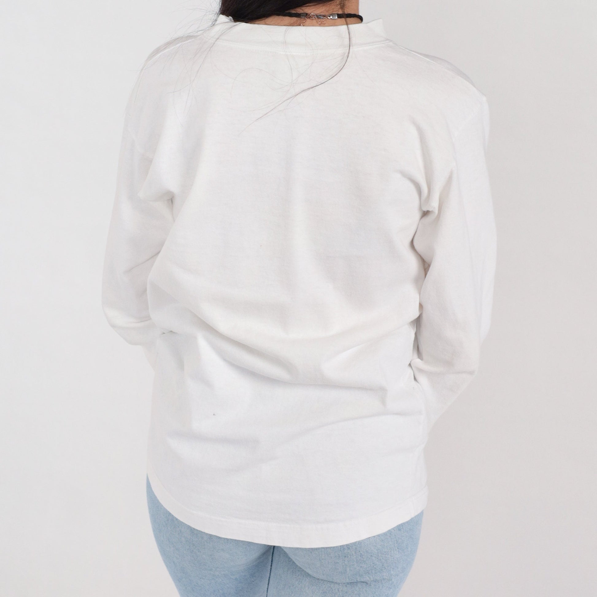 90s Plain White Cotton Long Sleeve Pocket Tee Crewneck Medium M