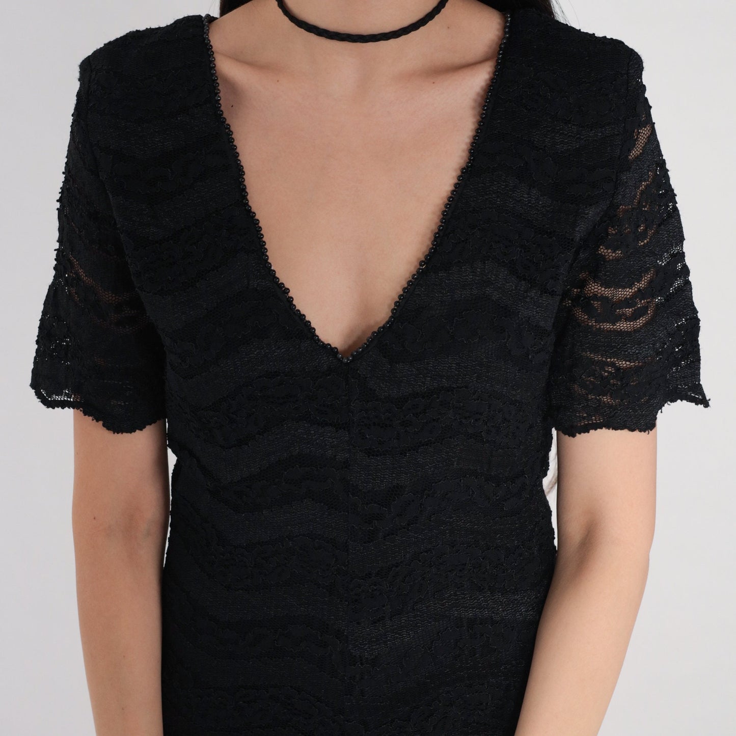 90s Black Lace Sheath Dress V Neck Short Sleeve Knee Length Medium