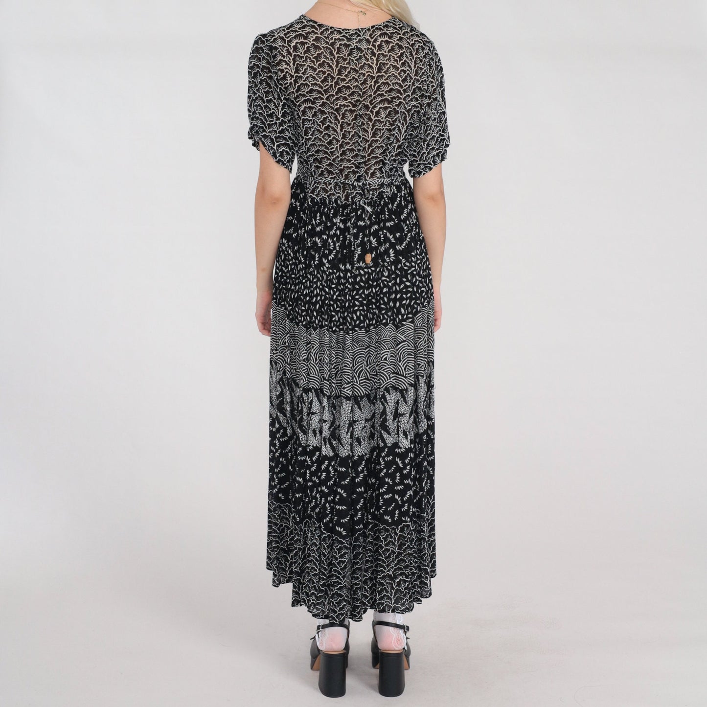 Y2K Black White Abstract Floral Maxi Dress Button Up Short Sleeve Small S