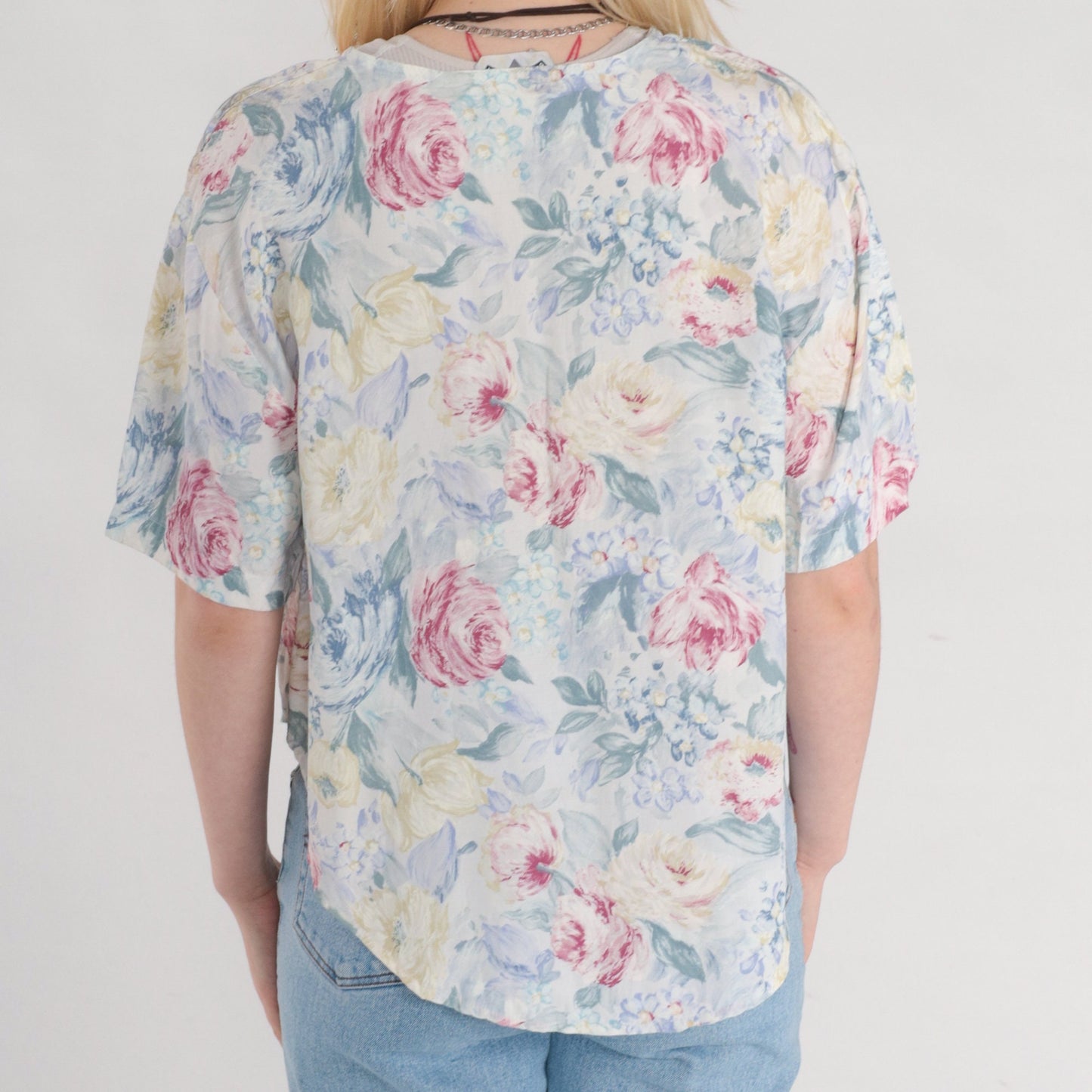 90s Rose Floral Rayon Blouse White Button-Up Short Sleeve Medium