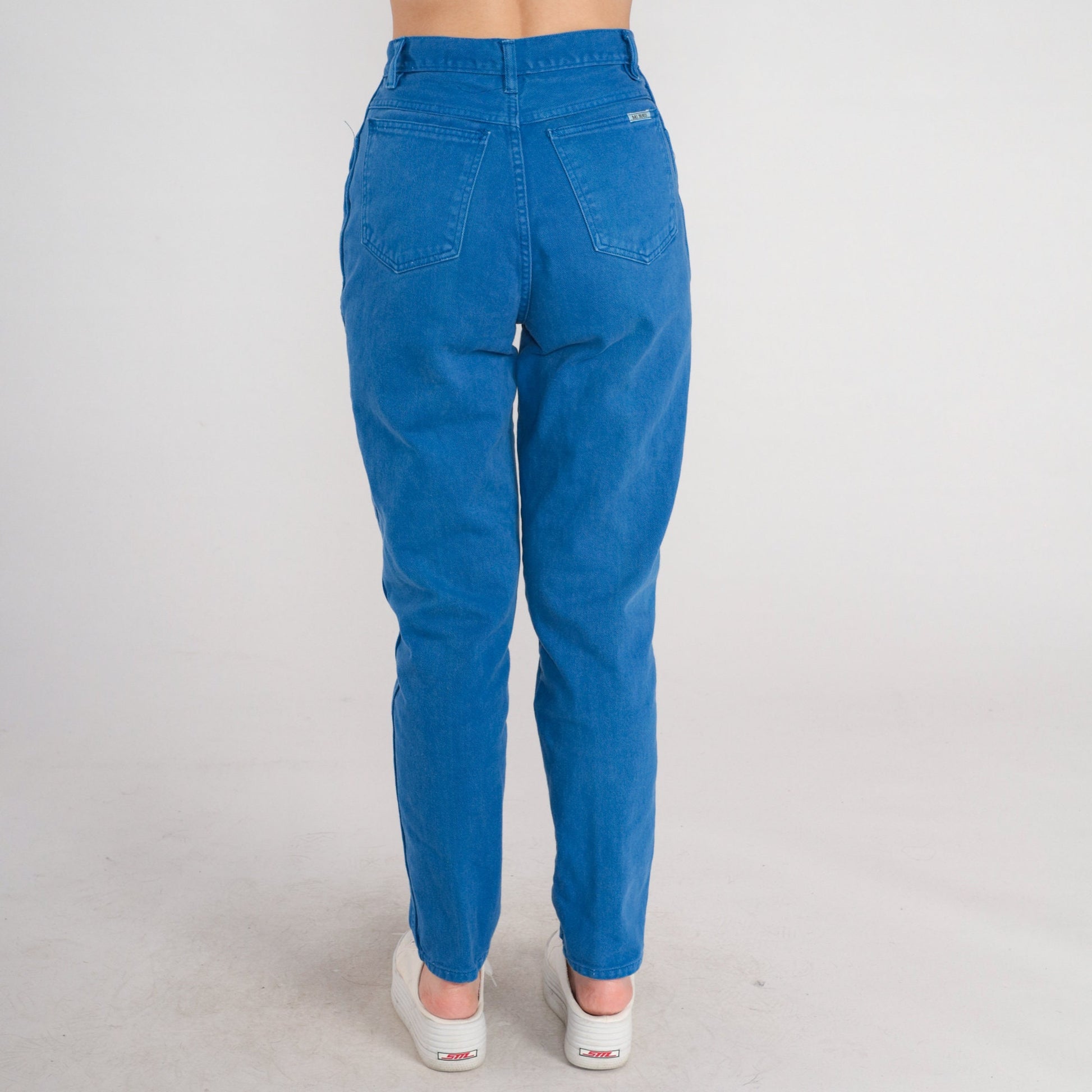 90s Bill Blass Blue Denim High-Rise Tapered Jeans Small