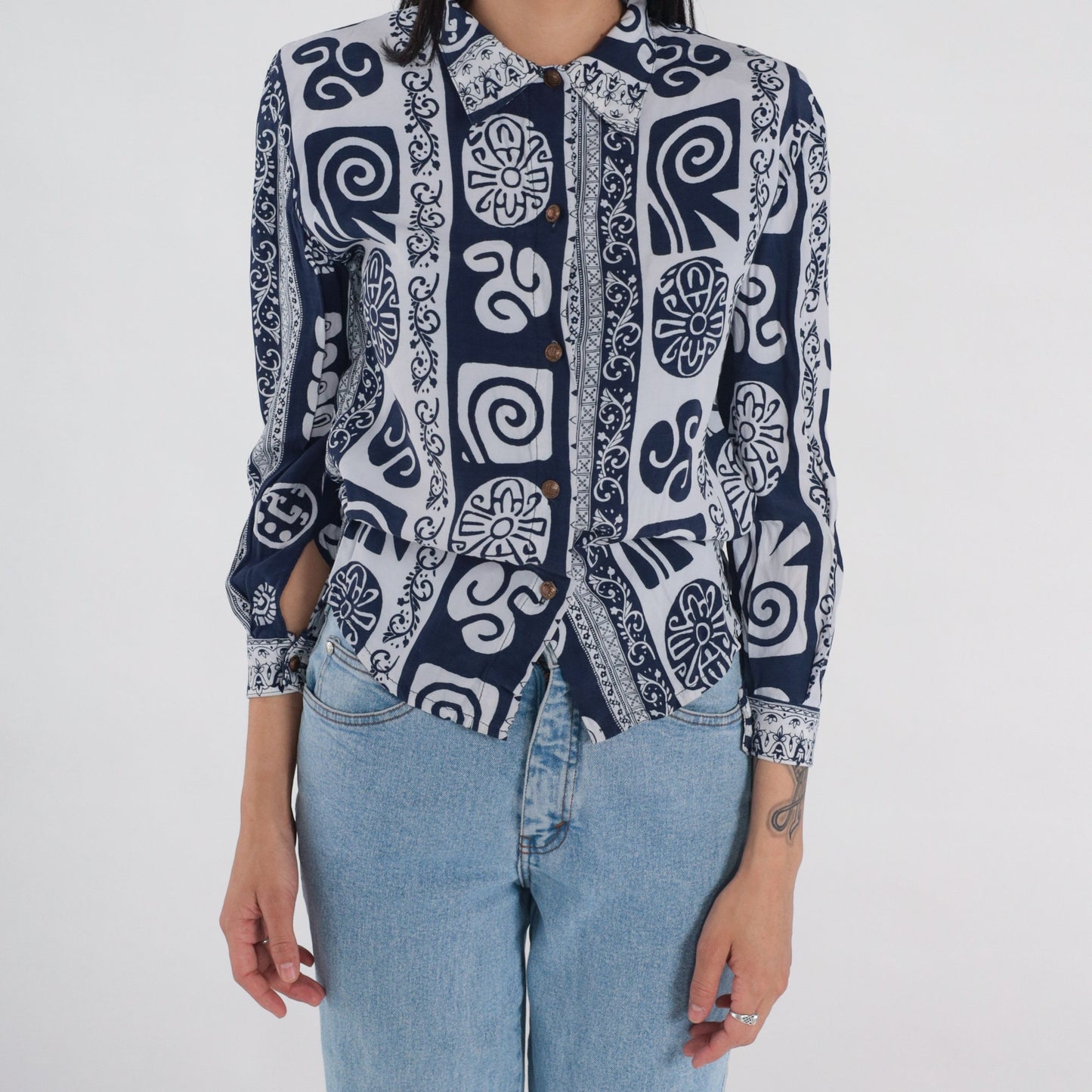 90s Abstract Print Button-Up Blouse Navy White Long Sleeve XS