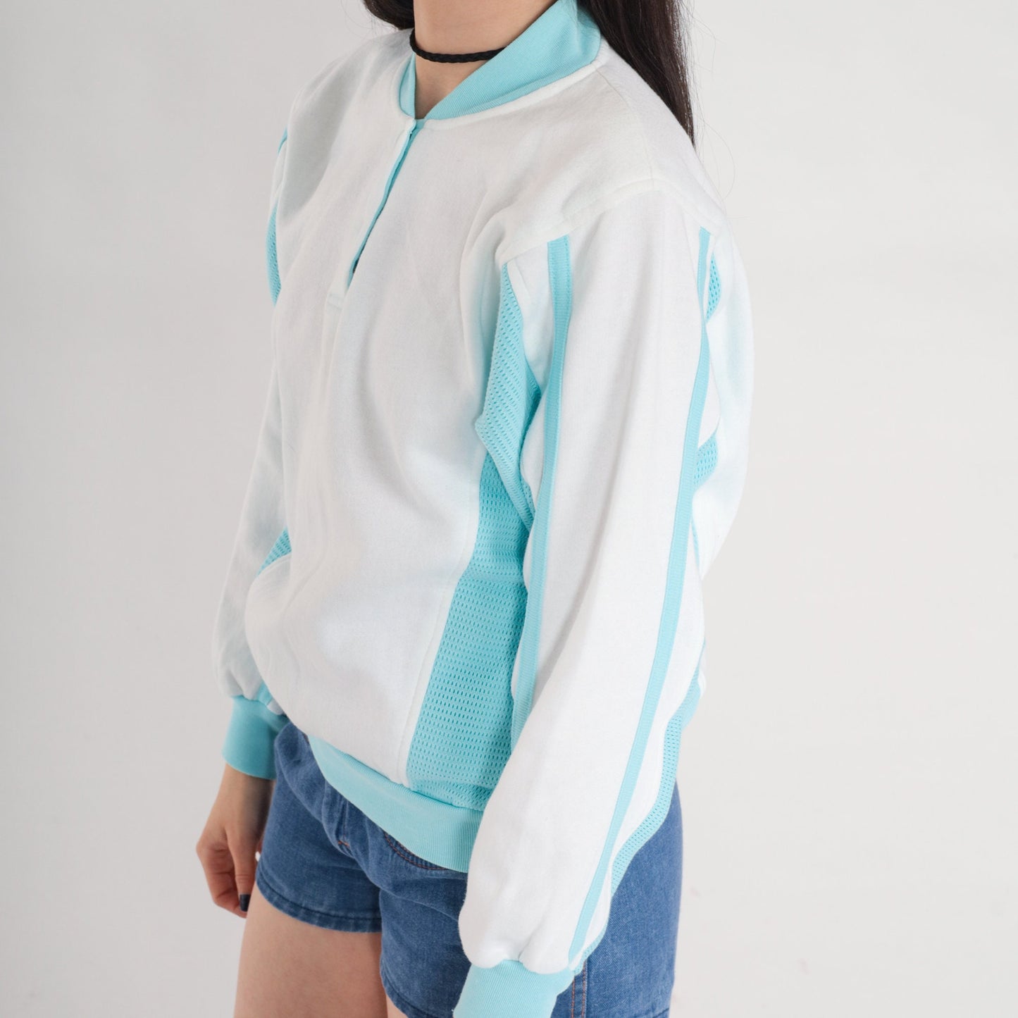 80s White Henley Sweatshirt Blue Mesh Panels Crewneck Small