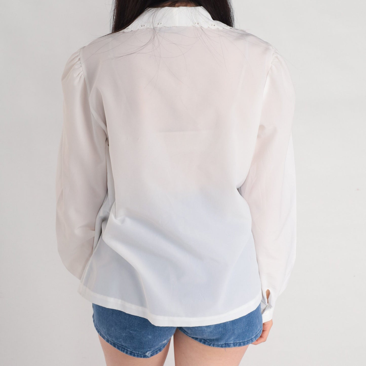 80s White Eyelet Button-Up Blouse Puff Sleeve Lace Trim Large L