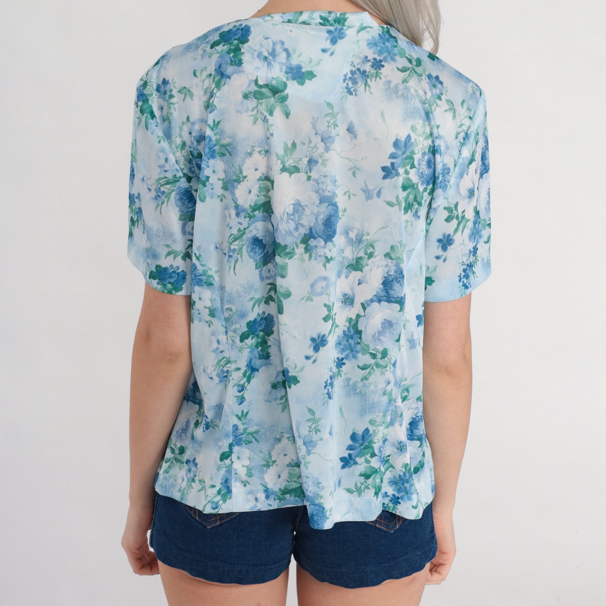00s Blue Floral Rose Print Button Up Blouse Scalloped V Neck Short Sleeve Large