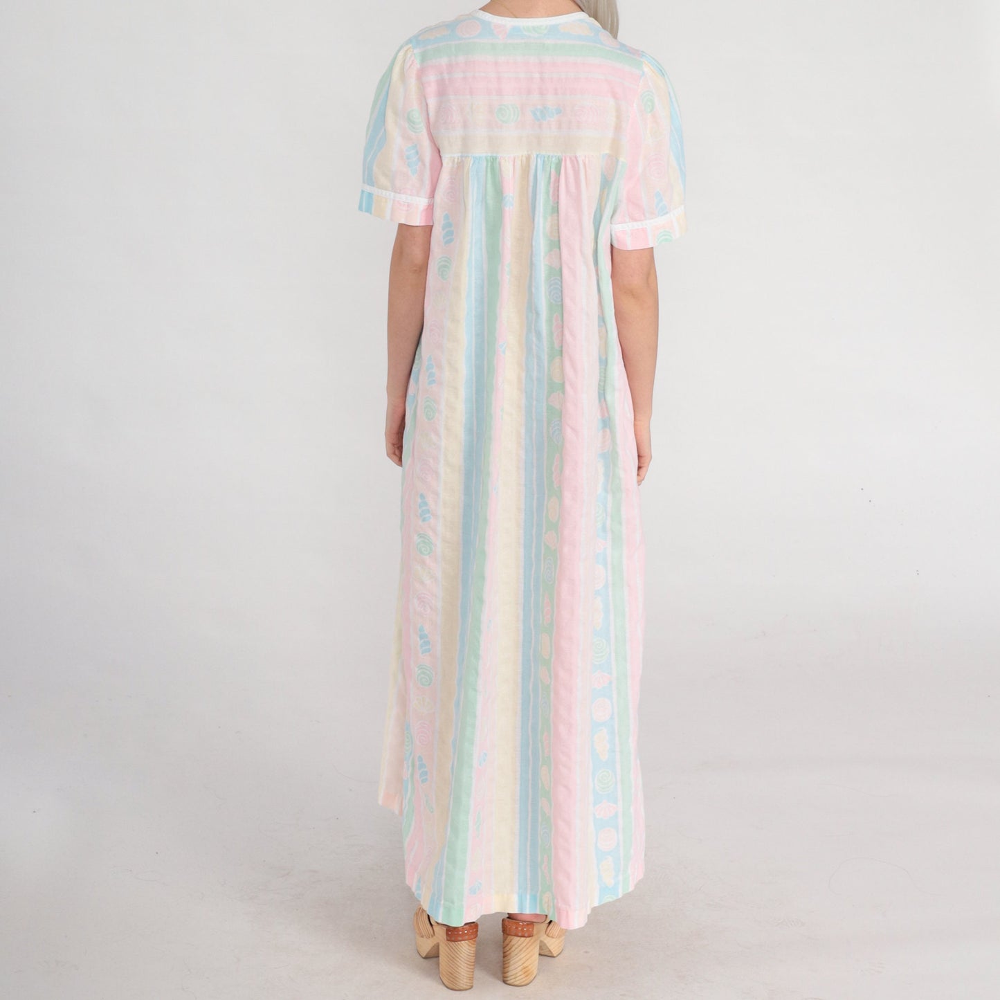 80s Pastel Striped Seashell Print Maxi Nightgown Short Sleeve Snap Front Large L