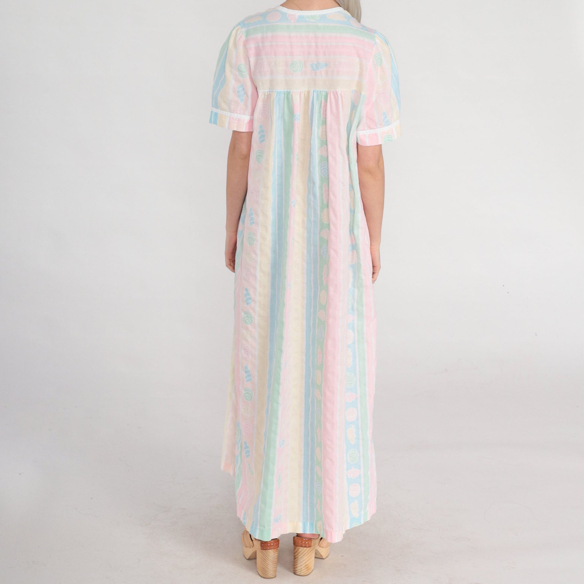 80s Pastel Striped Seashell Print Maxi Nightgown Short Sleeve Snap Front Large L