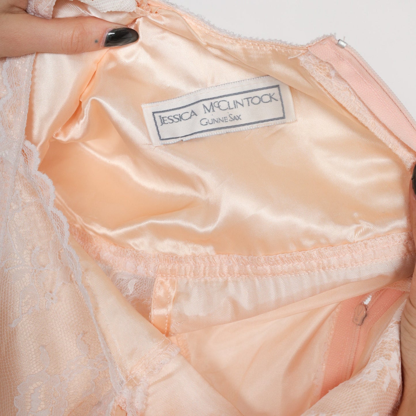 80s Gunne Sax Jessica McClintock Lace Midi Dress Blush Handkerchief Hem XS