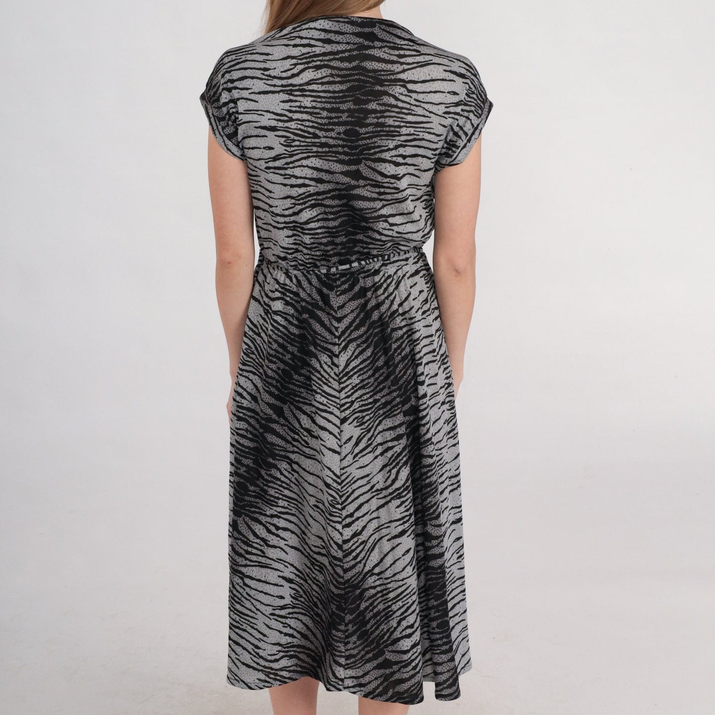 70s Tiger Print Midi Dress Grey Black Faux Wrap Cap Sleeve V Neck Small Medium