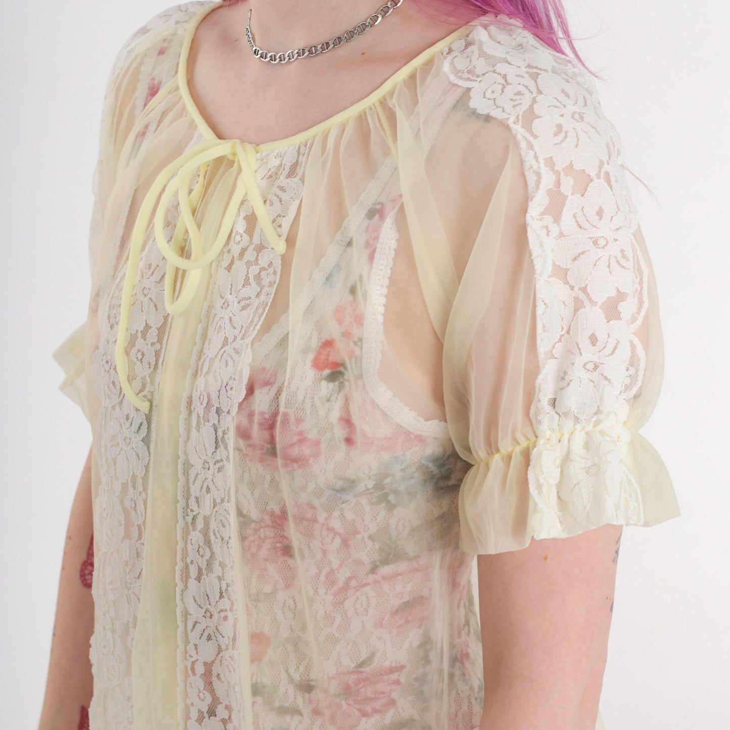 70s Yellow Sheer Nylon Lace Lingerie Robe Kimono Small