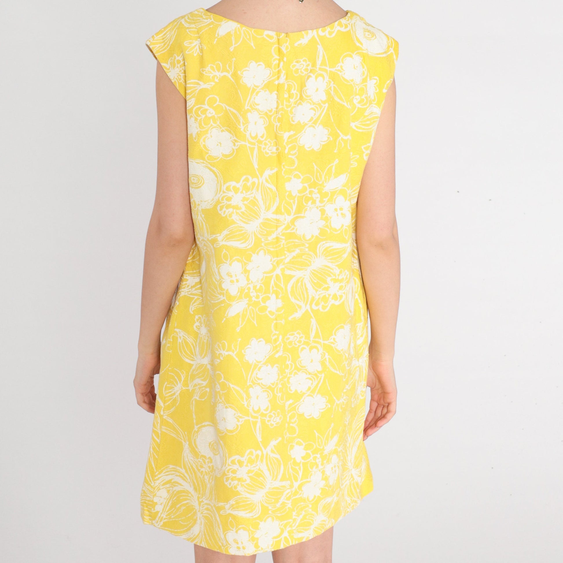 60s Yellow Floral Shift Mini Dress White Print Sleeveless Medium