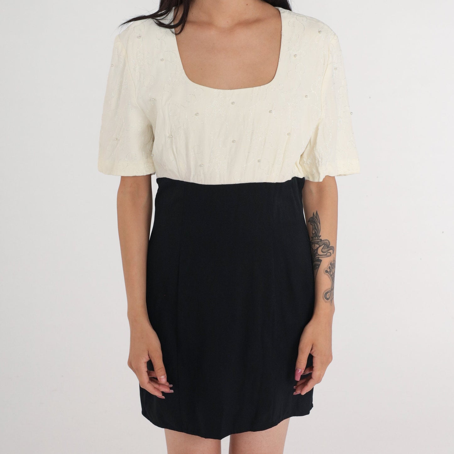90s Floral Embroidered Pearl Beaded Mini Dress Cream Black Empire Waist Medium M
