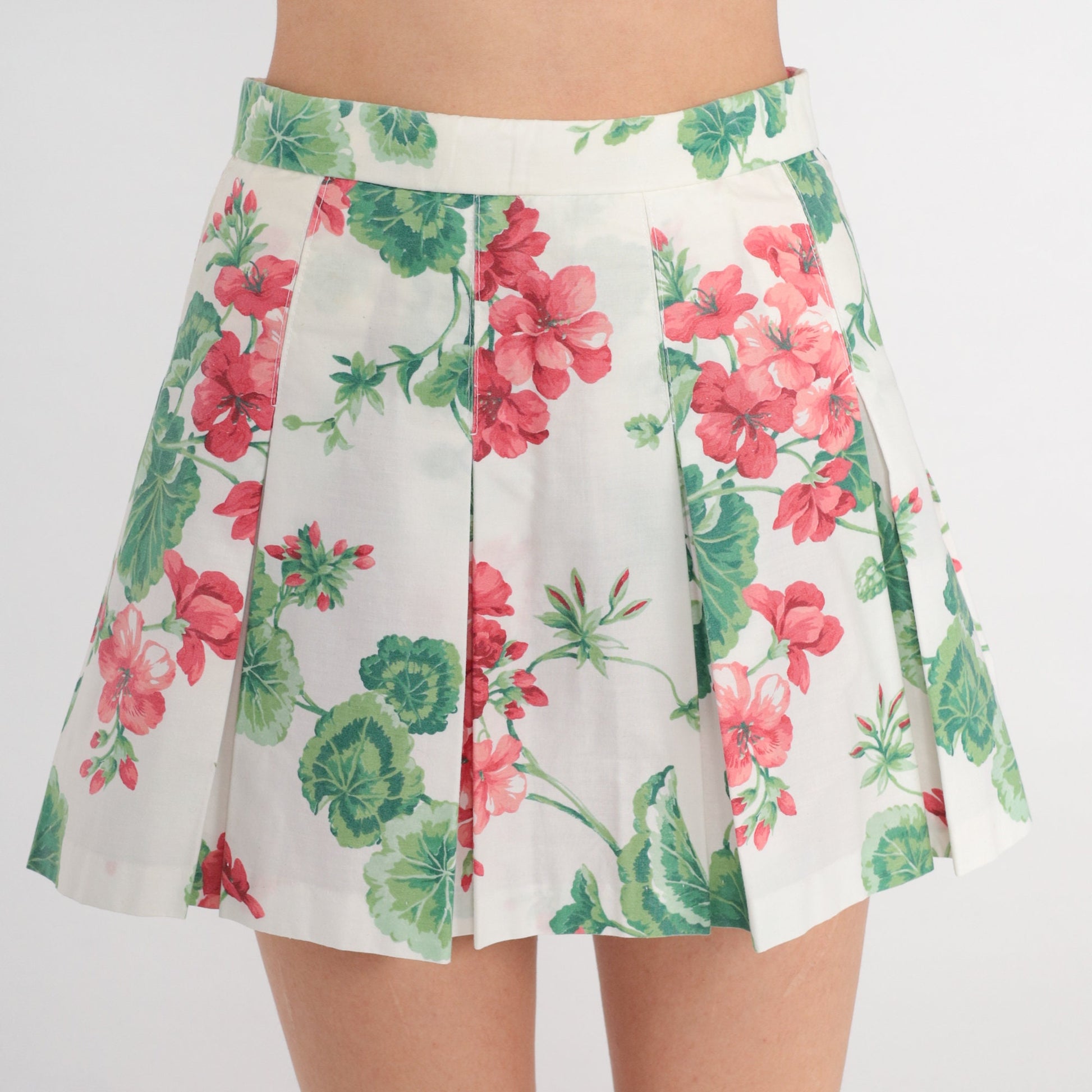 80s Floral Pleated Tennis Skirt White Mini High Waist Red Green Extra Small
