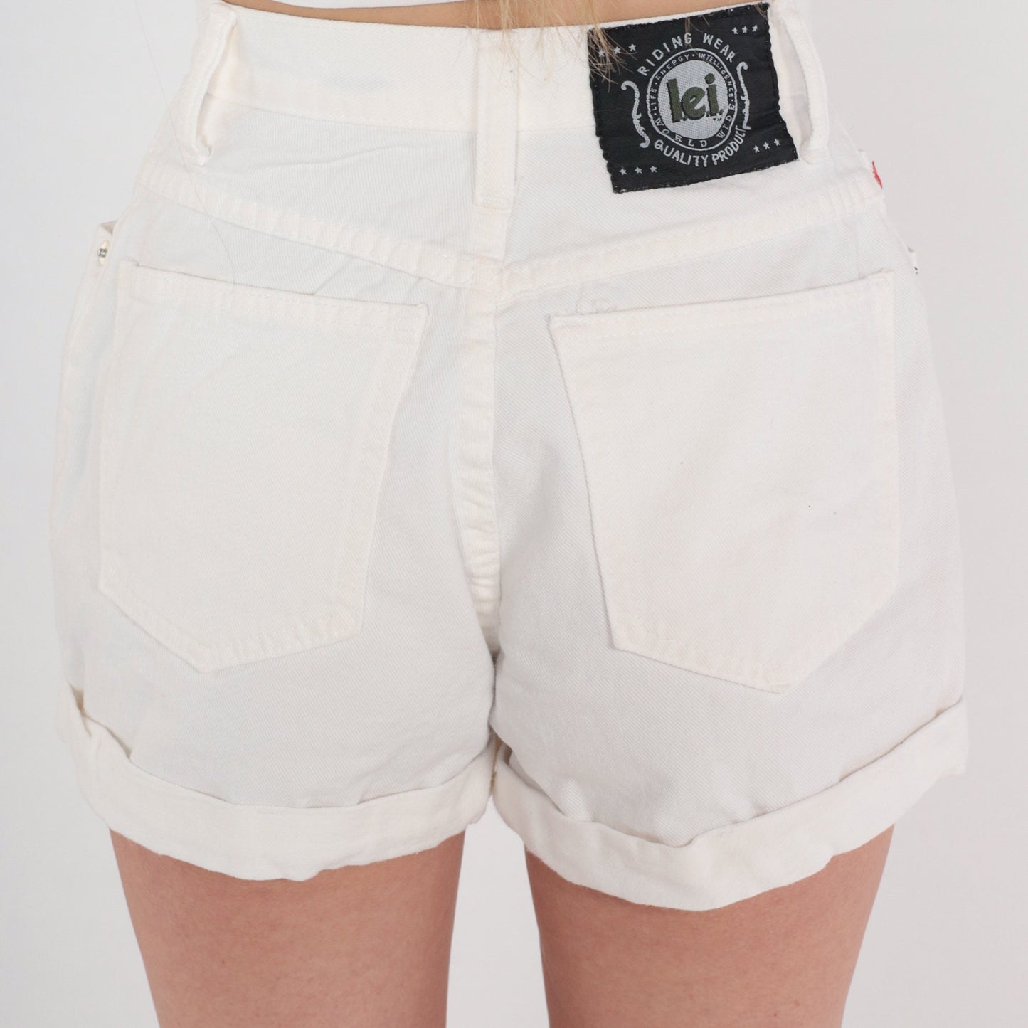 Y2K Lei White Denim Shorts High Waisted Cuffed Button Fly Extra Small