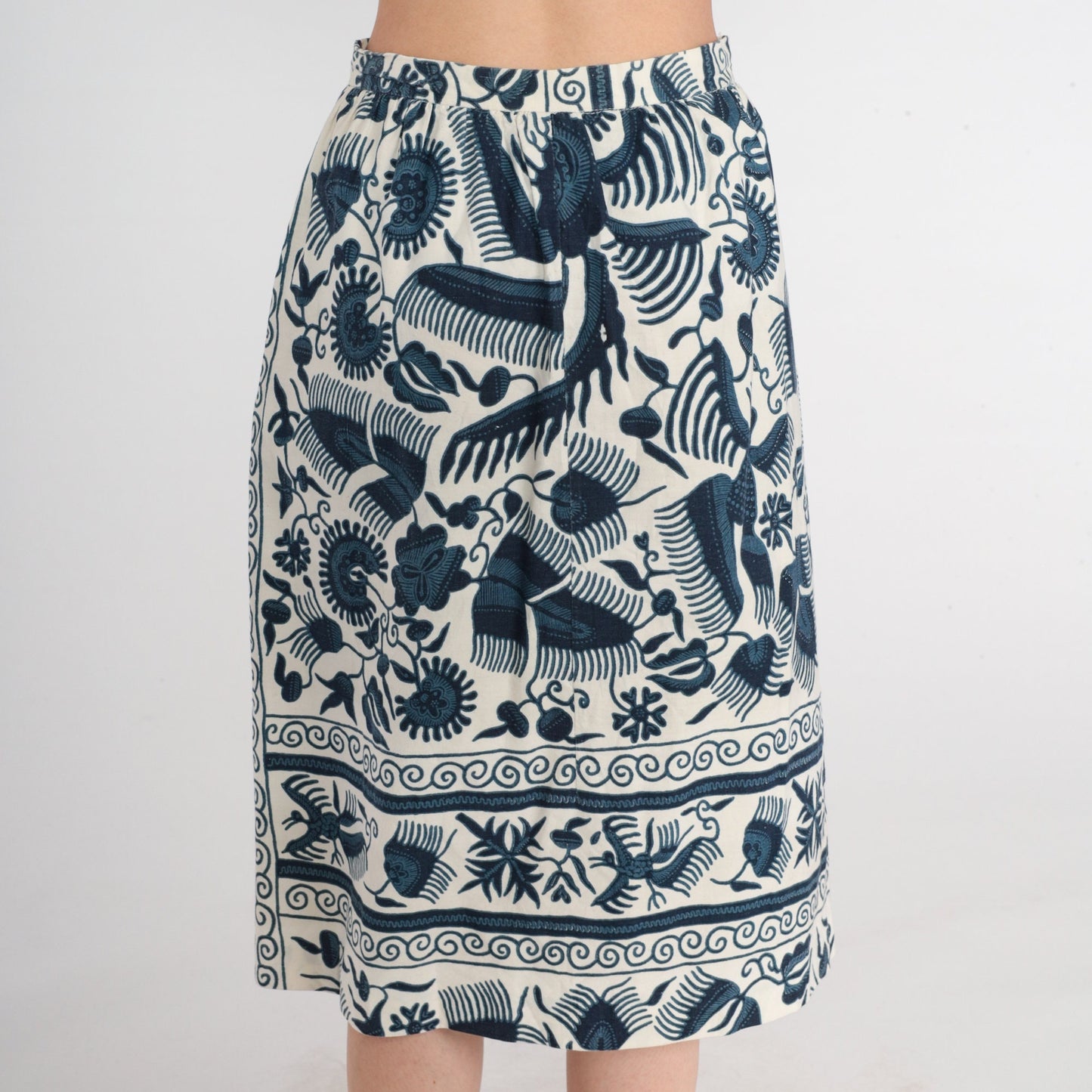 70s Campus Casuals Midi Skirt White Blue Floral Print High Waist Pockets Small