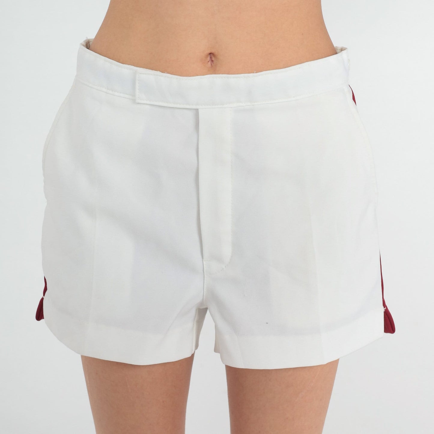 80s Court Casuals Tennis Shorts White Red Stripe High Waist Medium