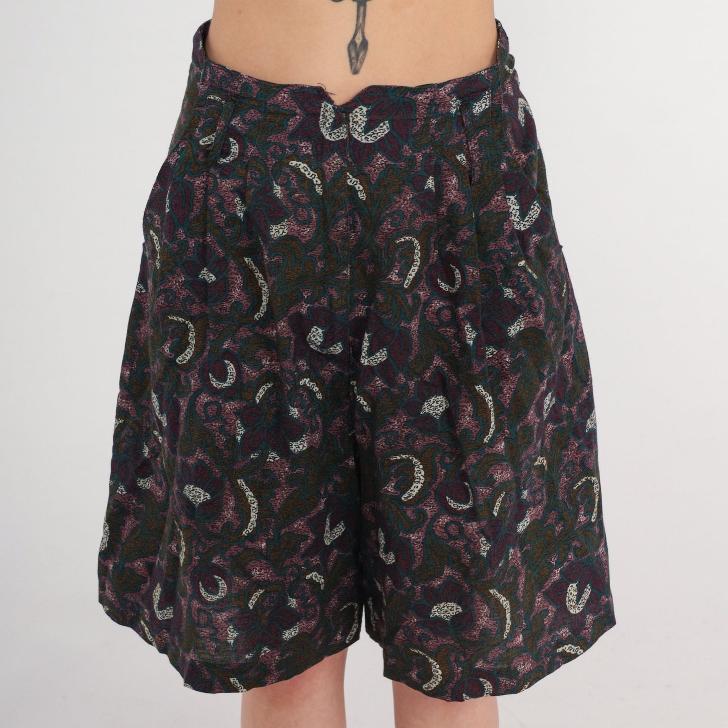 90s Floral Pleated Shorts High Waist Wide Leg Dark Print Purple Green Small