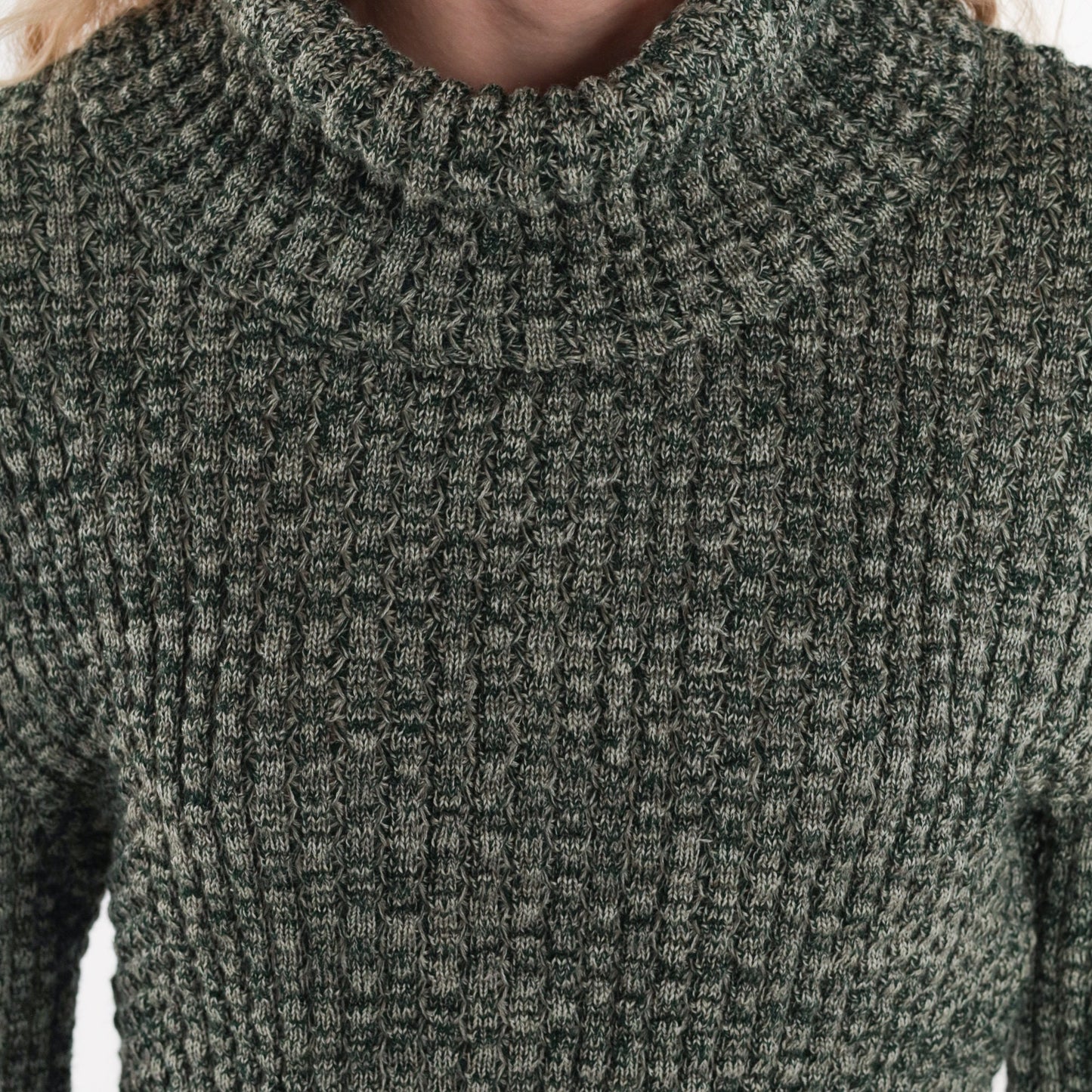 80s Heather Green Wool Blend Turtleneck Sweater Asymmetrical Hem Tassel Medium Large