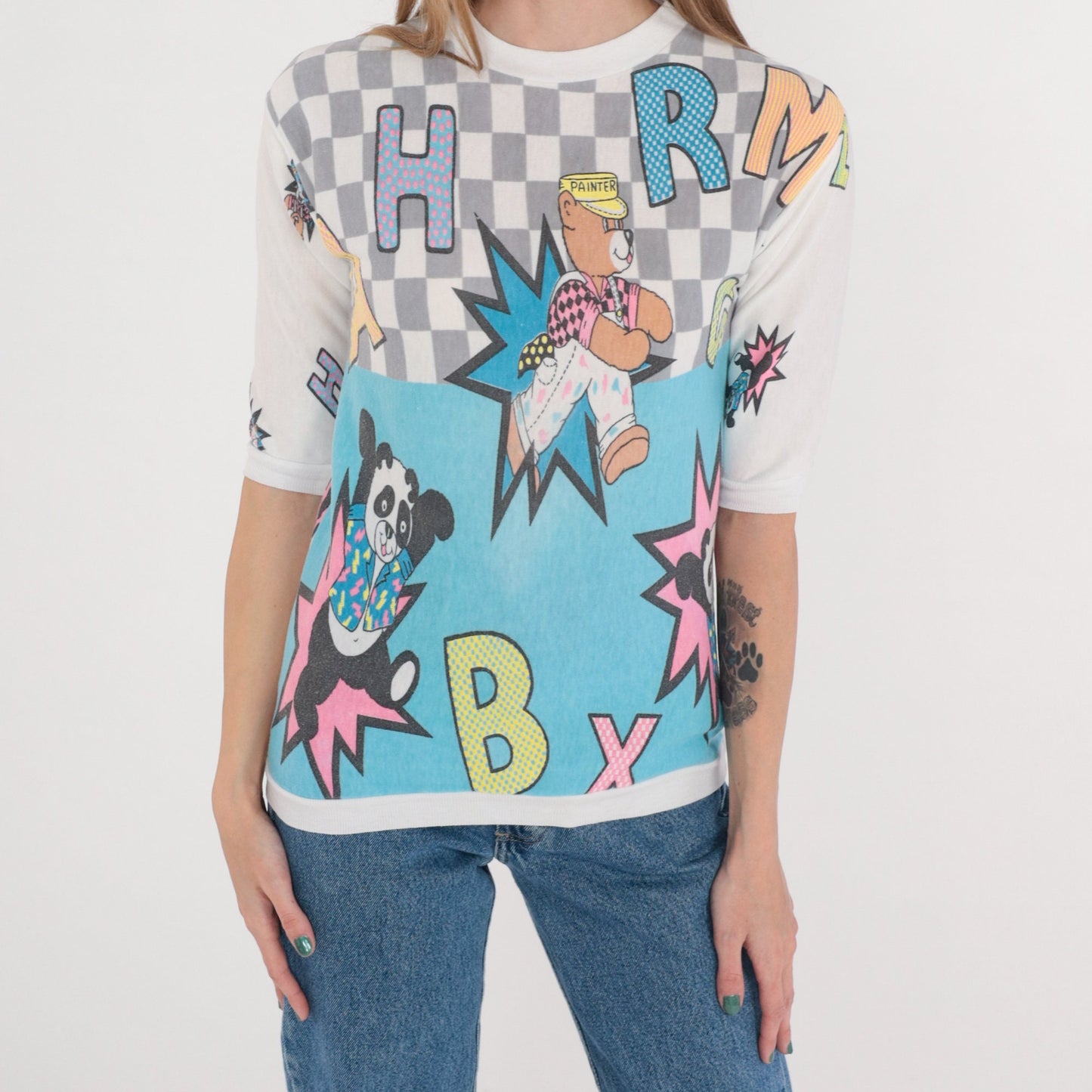 80s Cartoon Bear Alphabet Checkered Print T-Shirt White Banded Hem XXS