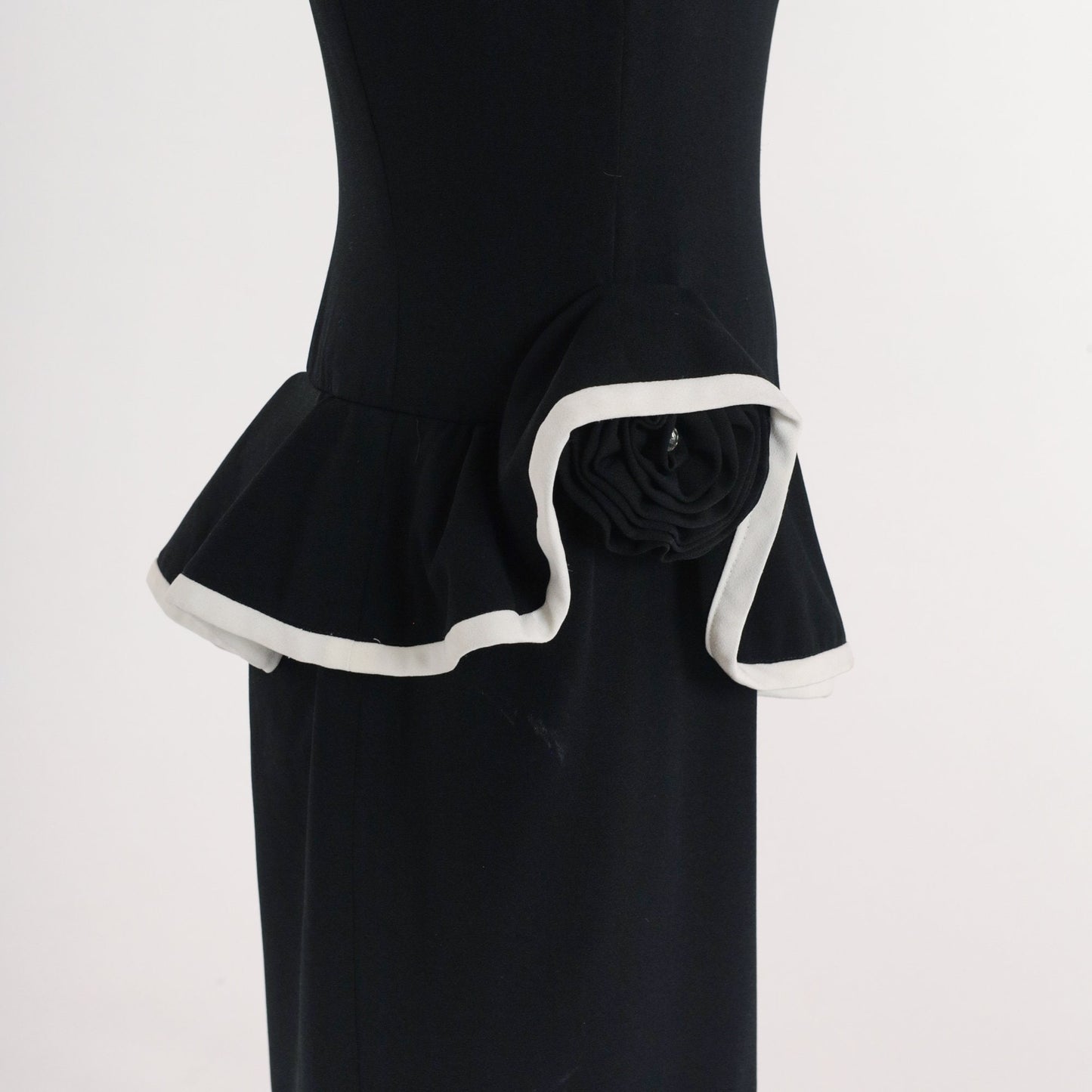 80s Black Peplum Dress White Asymmetrical Ruffle Long Puff Sleeve Knee-Length Small