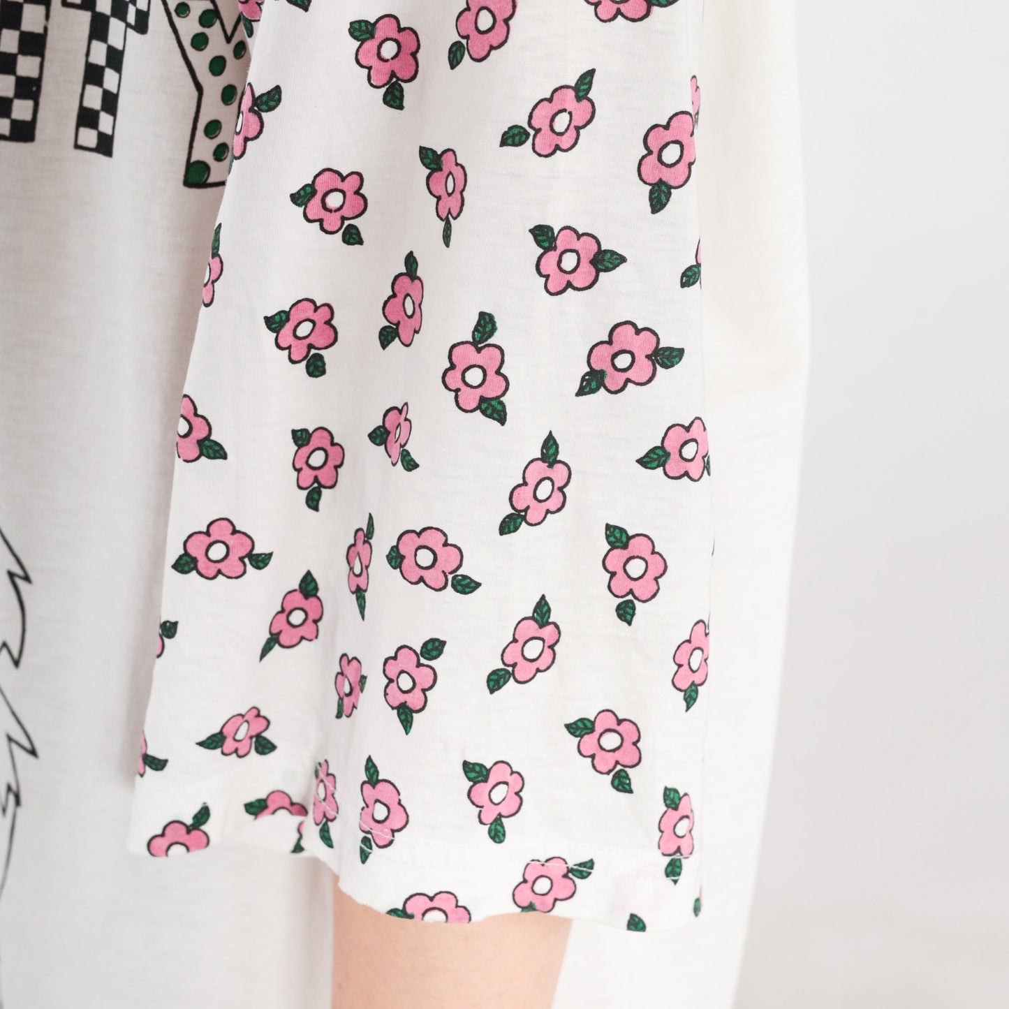 90s Teddy Bear Graphic T-Shirt Dress You're a Bear Necessity Mini Cream Small