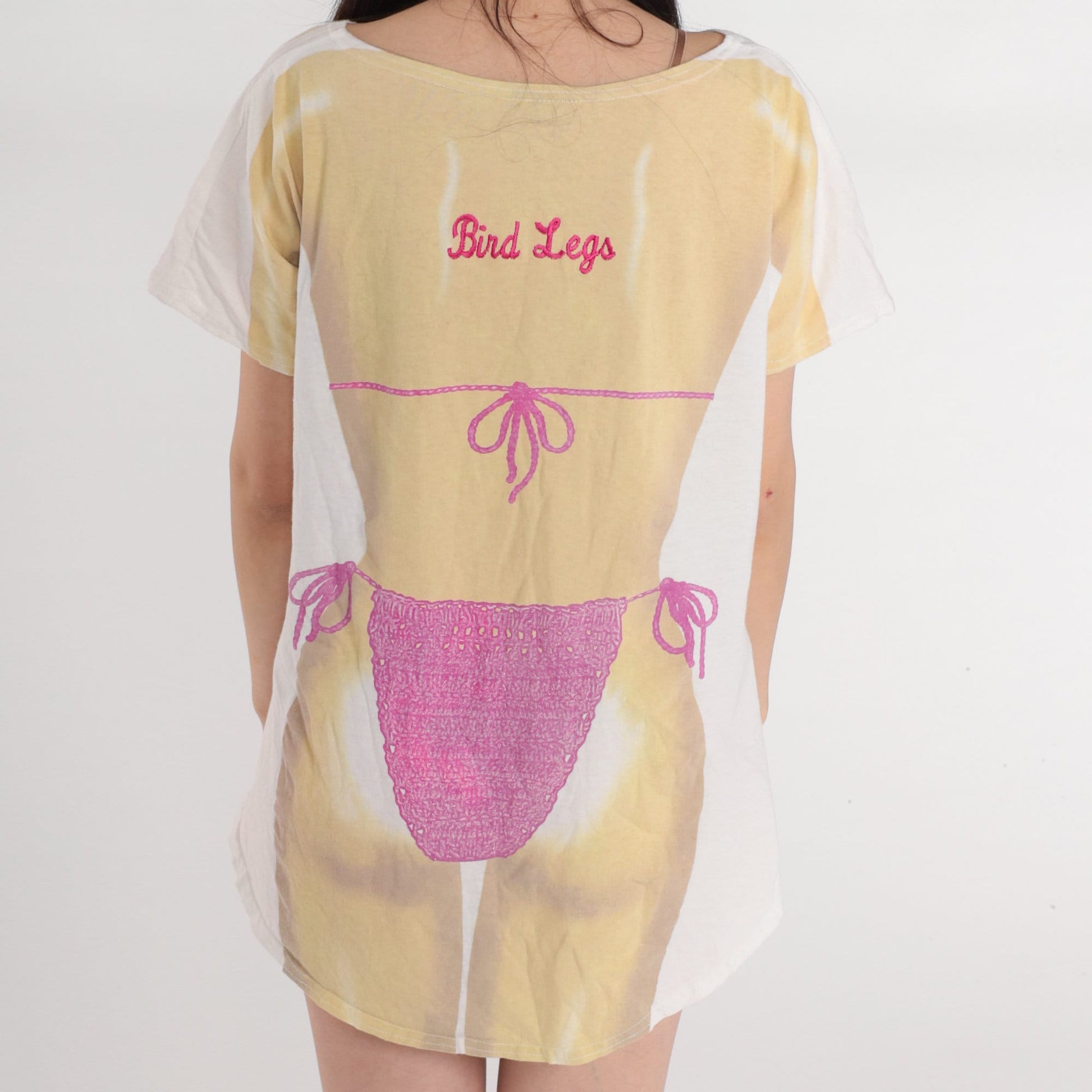 90s Airbrushed Bikini Body Graphic T-Shirt Dress Bird Legs Mini Cotton