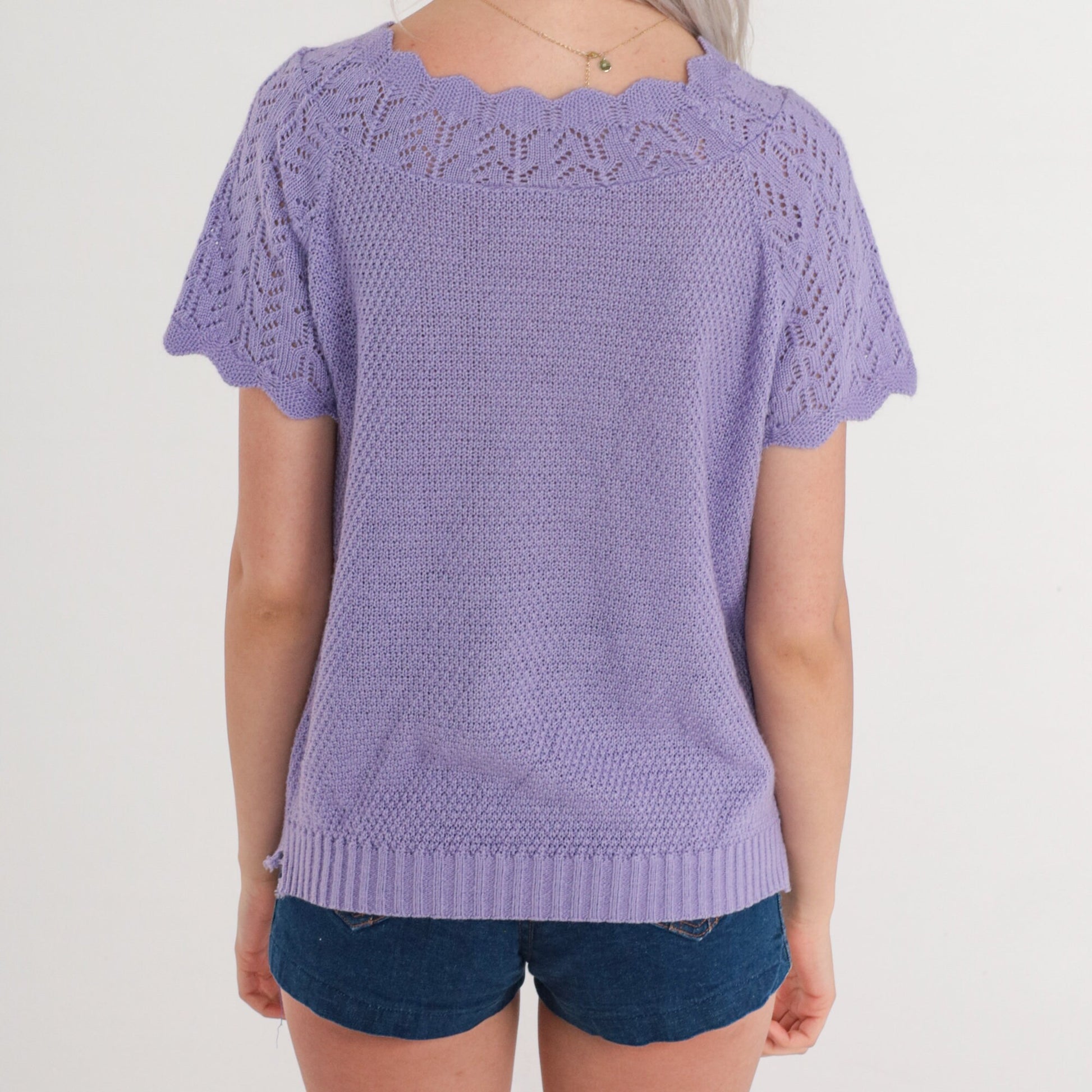 80s Purple Pointelle Knit Top Scalloped Short Sleeve Blouse Medium