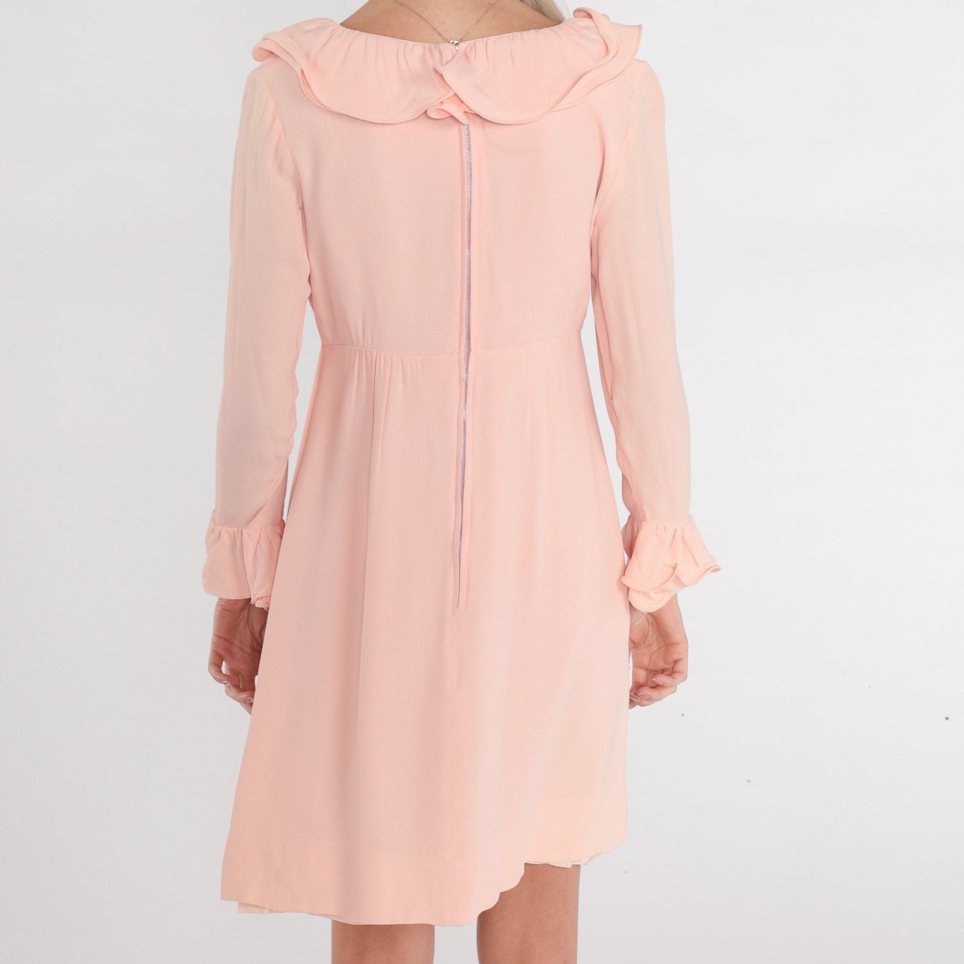 70s Pink Babydoll Mini Dress Empire Waist Ruffled Long Sleeve Medium M