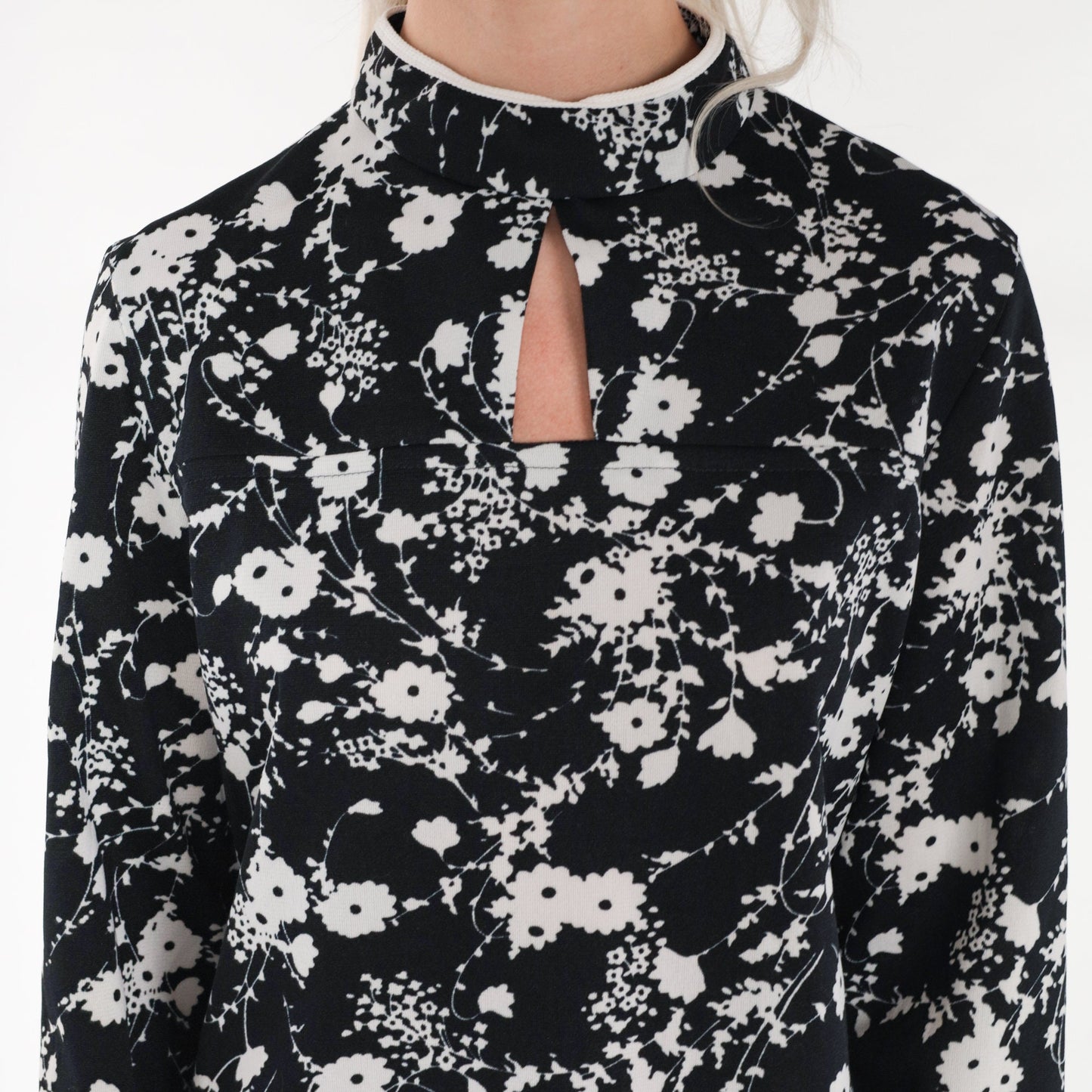 70s Black Floral Mini Dress Long Sleeve Mock Neck Keyhole Medium