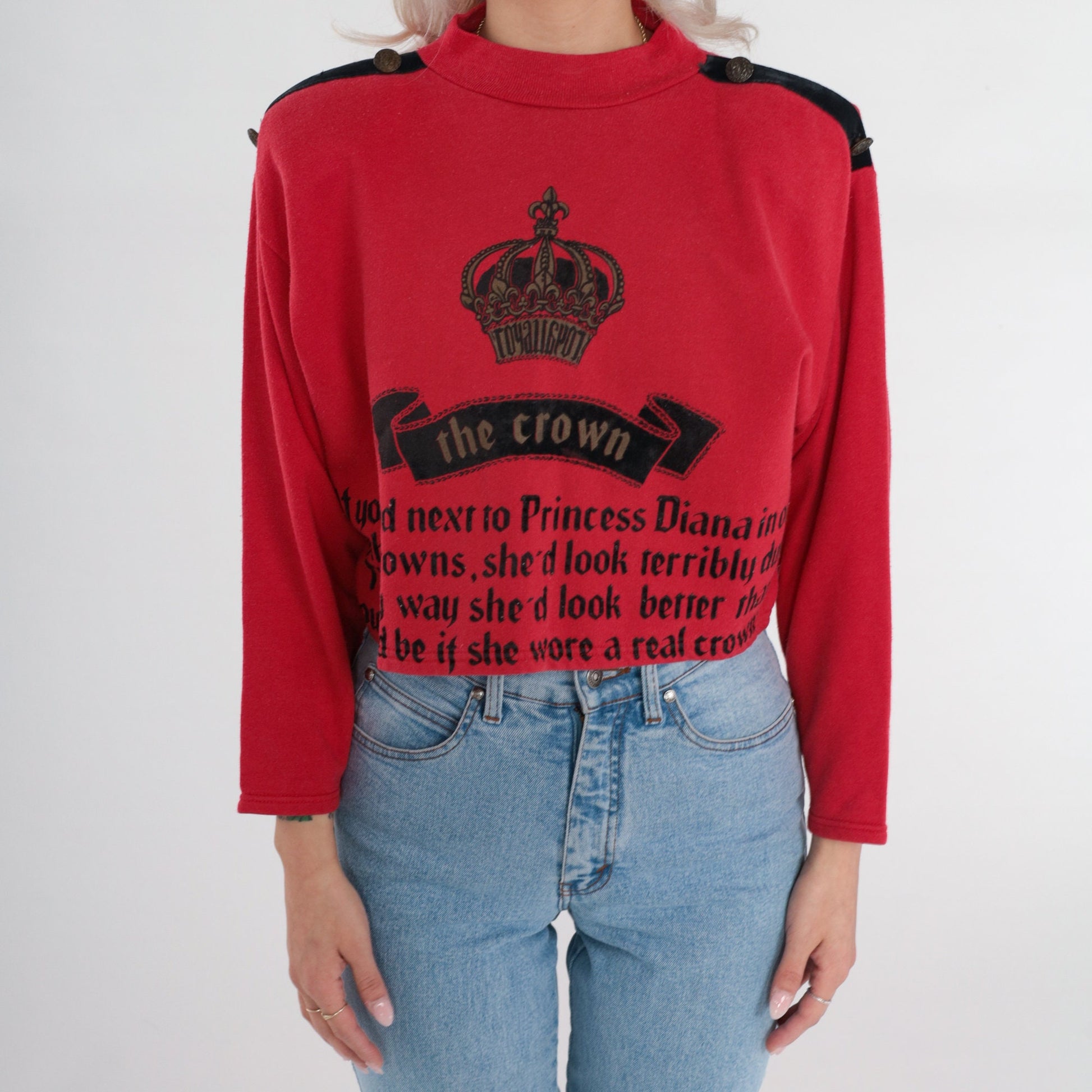 90s The Crown Princess Diana Graphic Crop Top Red Long Sleeve Medium