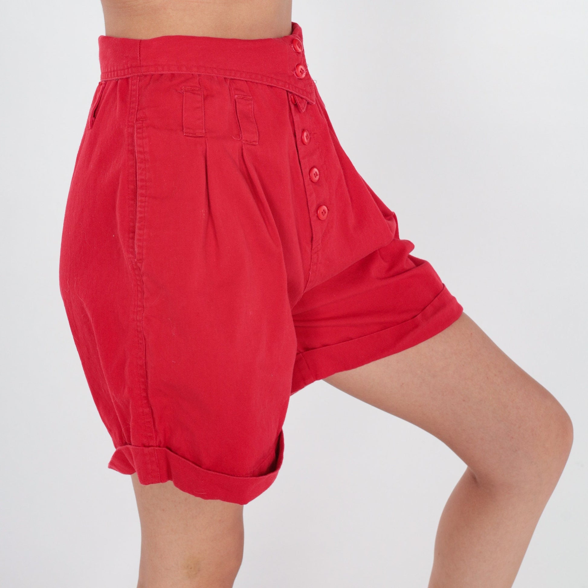 80s Red Cotton Pleated High-Waist Shorts Ultra Short Inseam Extra Small