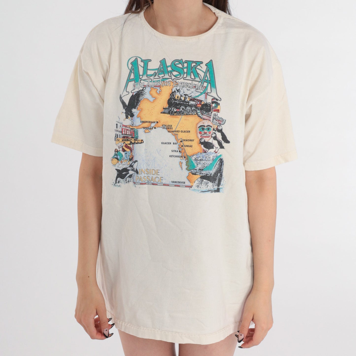 90s Alaska Map Graphic T-Shirt Jerzees Cream Cotton Large