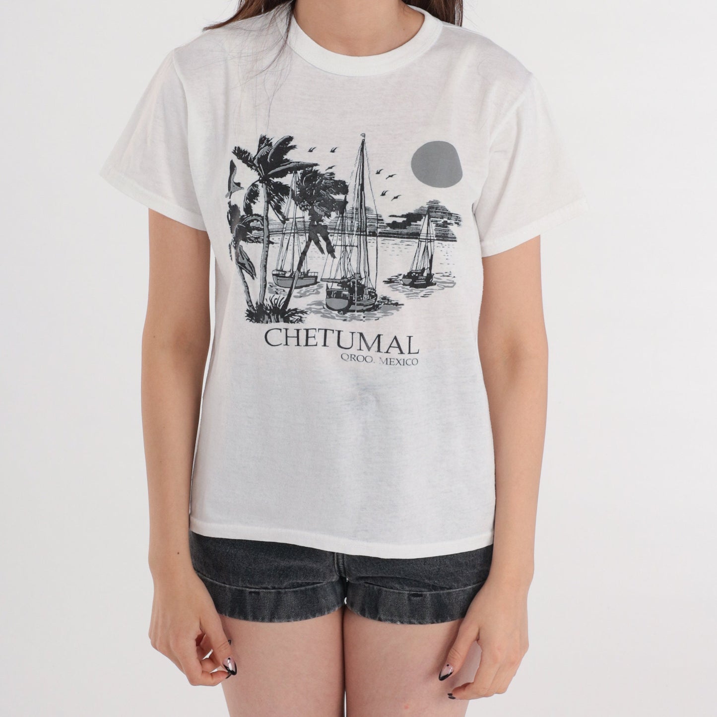 Y2K Chetumal Mexico Sailboat Graphic T-Shirt White Medium