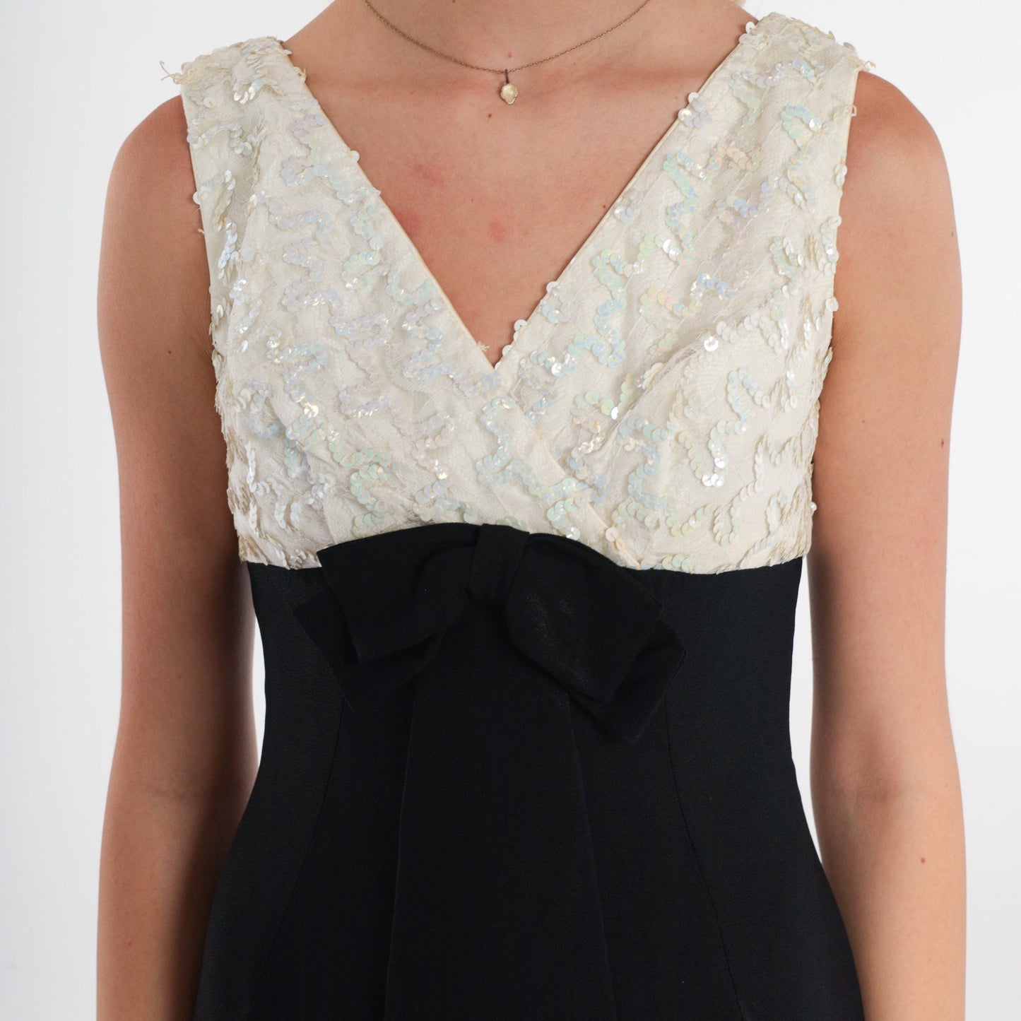 60s Sequin Bow Cocktail Dress Black Off-White Empire Waist Mini V-Neck Extra Small