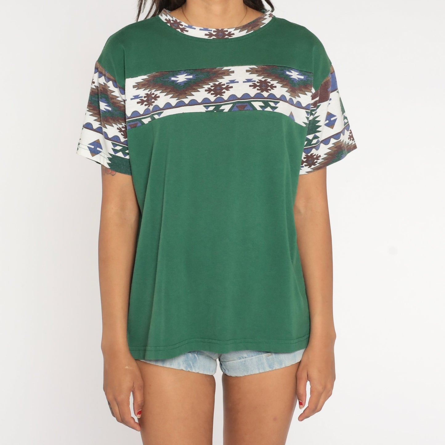 90s Southwestern Geometric T-Shirt Green Ringer Neckline Large L