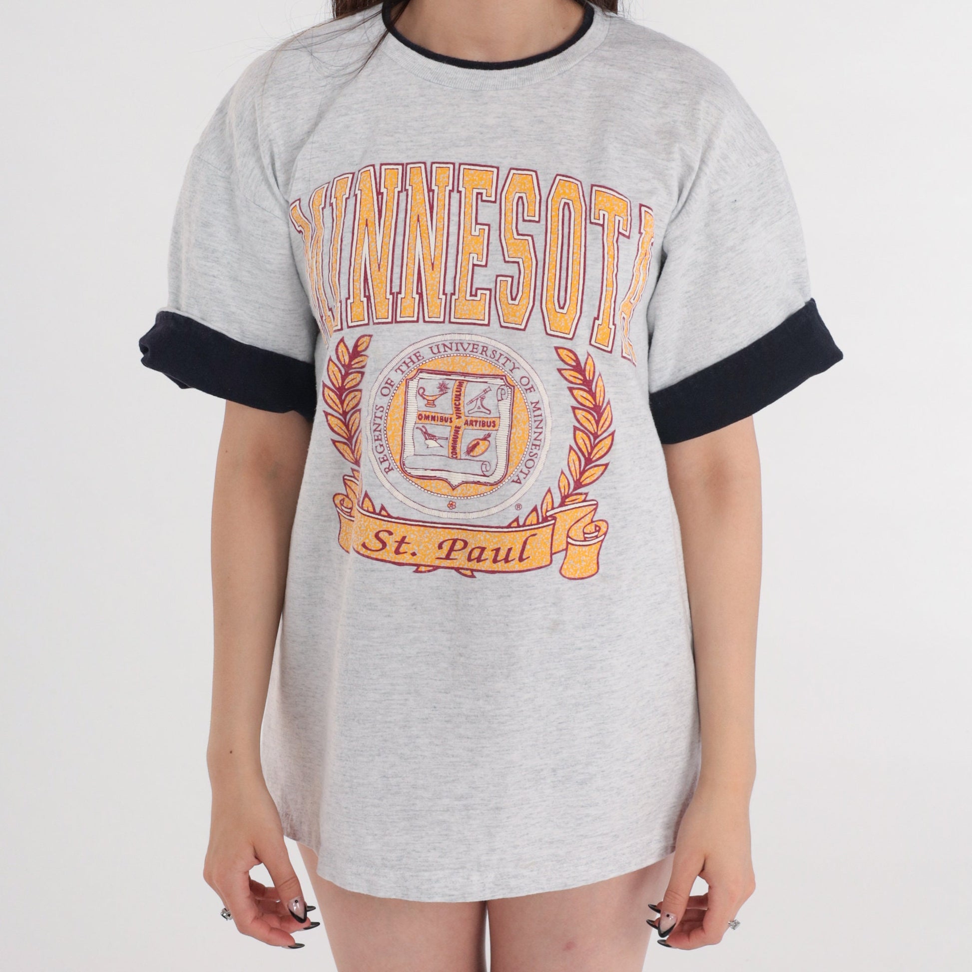 90s University of Minnesota Golden Gophers Graphic T-Shirt Cuffed Sleeve Large