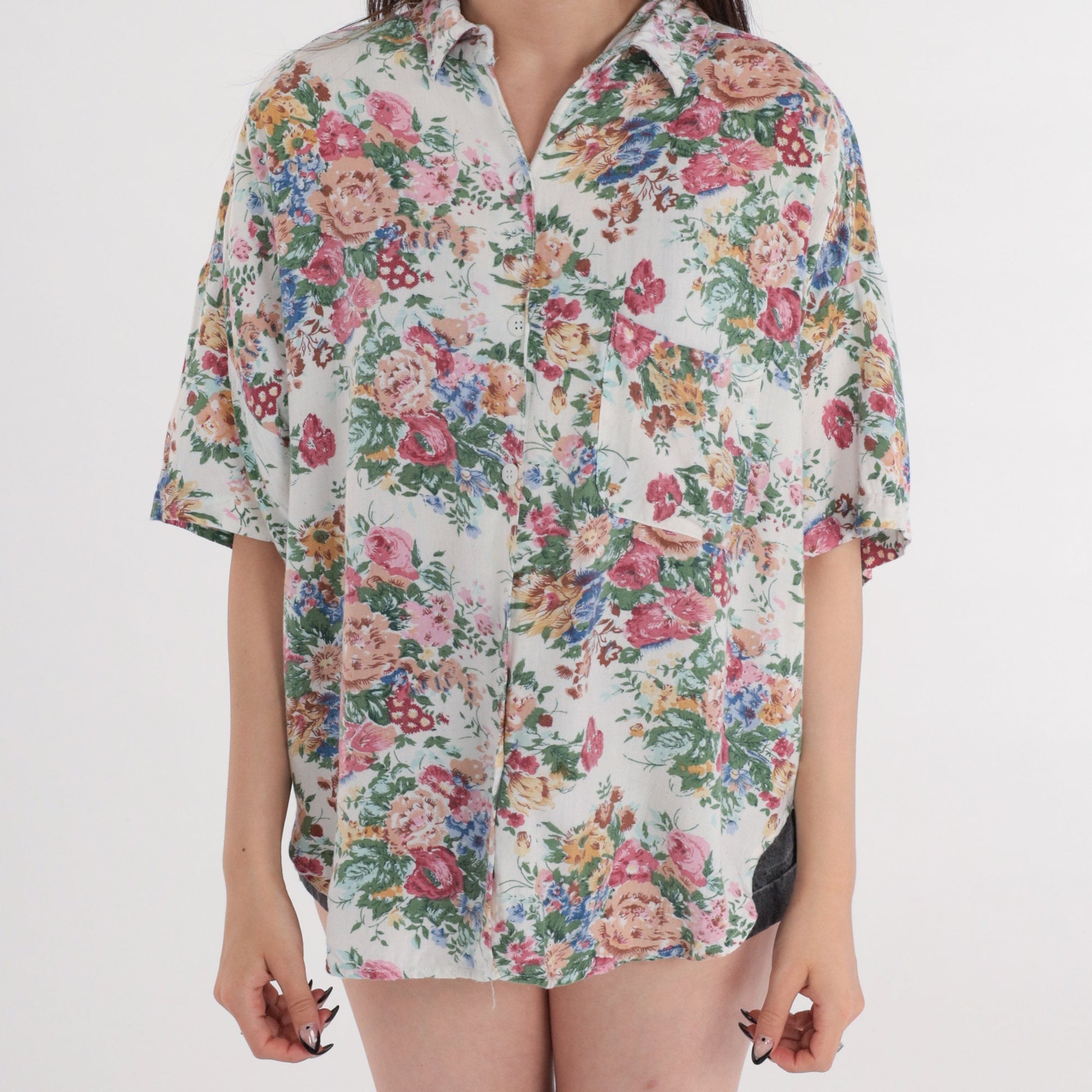 90s White Floral Button-Up Blouse Short Sleeve Collared Shirt Rose Print Large