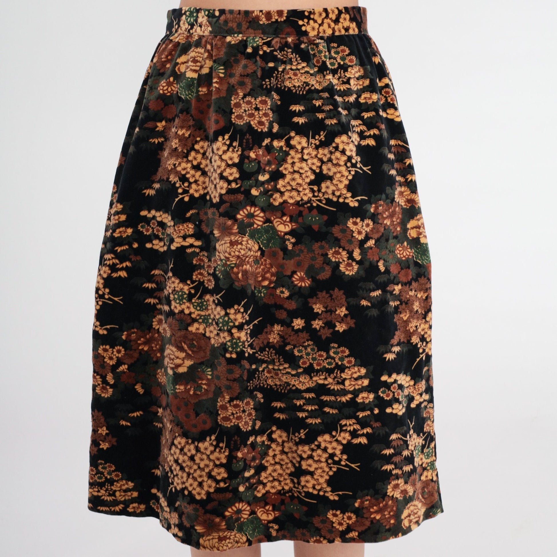 80s Black Velvet Floral Midi Skirt High Waisted Pencil Cut Small
