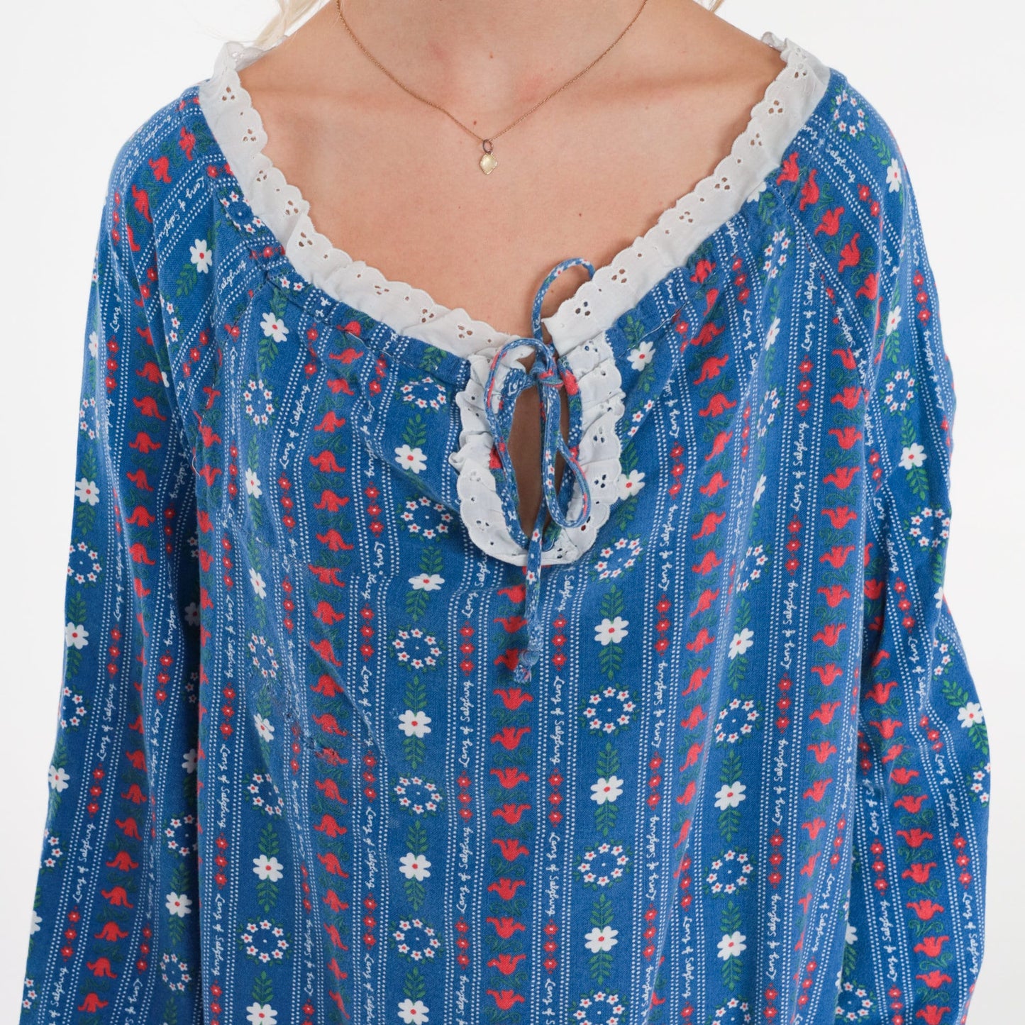 70s Lanz of Salzburg Floral Nightgown Eyelet Lace Keyhole Neck Blue Medium