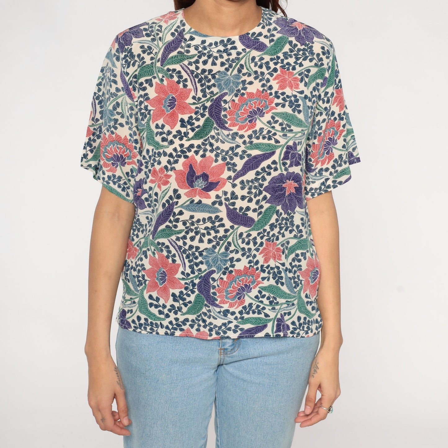 90s Silk Blouse White Indian Batik Floral Print Short Sleeve Medium M