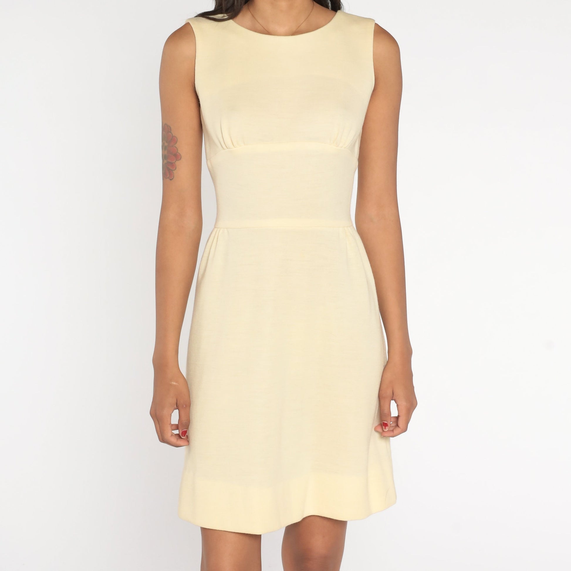60s Cream Mini Dress Sleeveless Empire Waist Mod Shift Extra Small