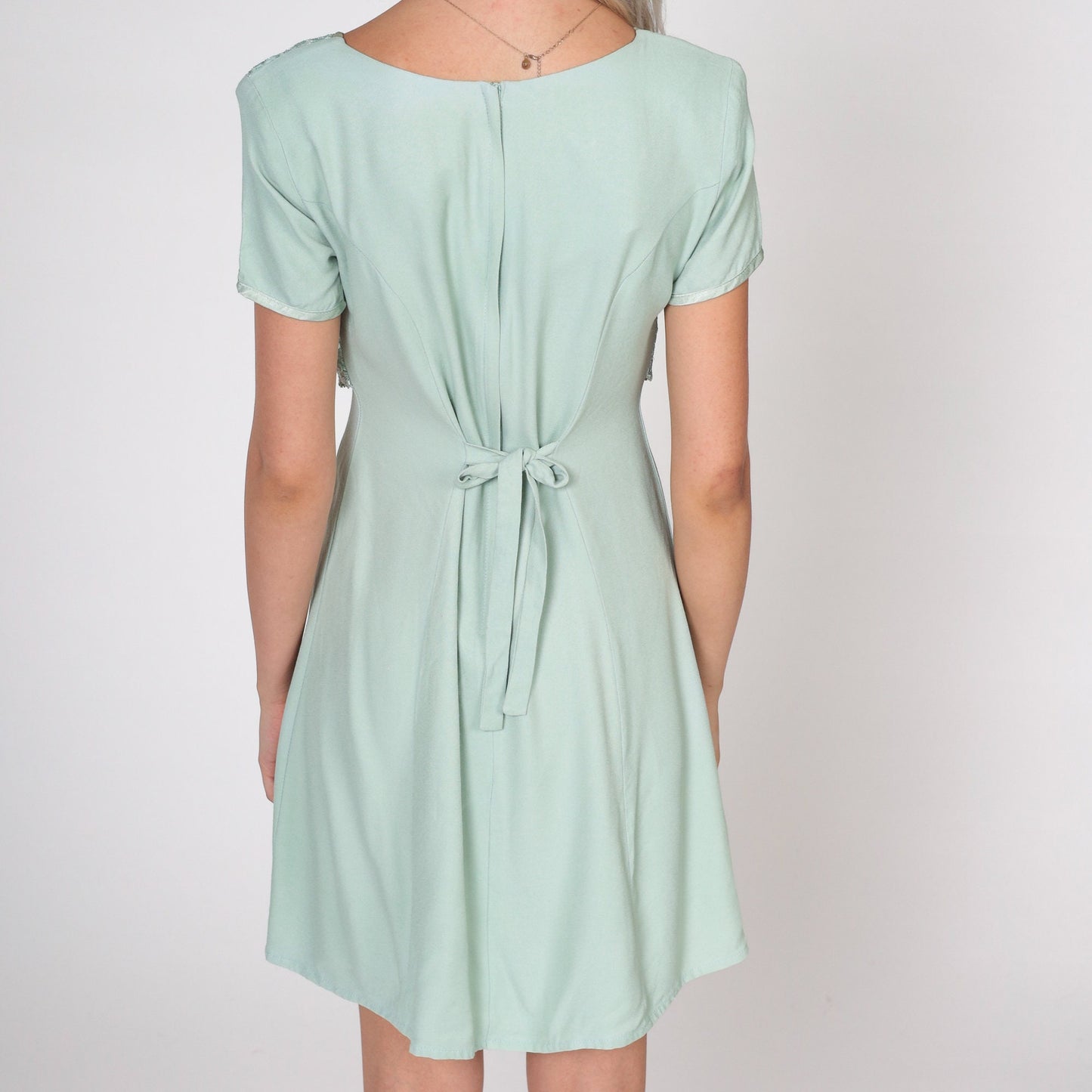 90s Seafoam Lace Mini Dress Rosette Short Sleeve Shift Scoop Neck Small