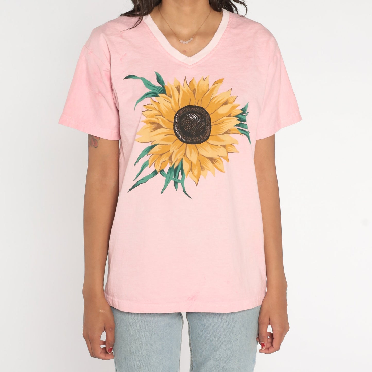 90s Sunflower Graphic T-Shirt Baby Pink V-Neck Cotton Tee Small