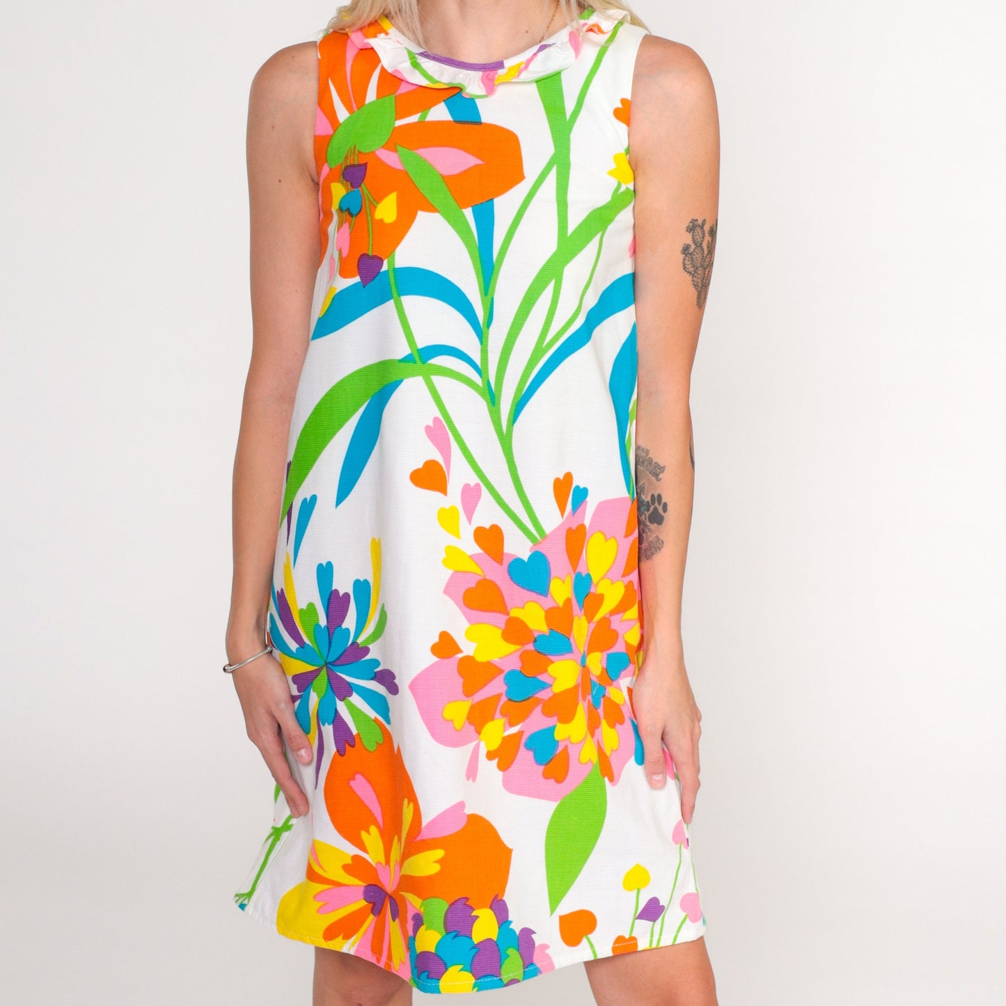 60s Floral Heart Keyhole Mini Dress White Shift Sleeveless 2XS