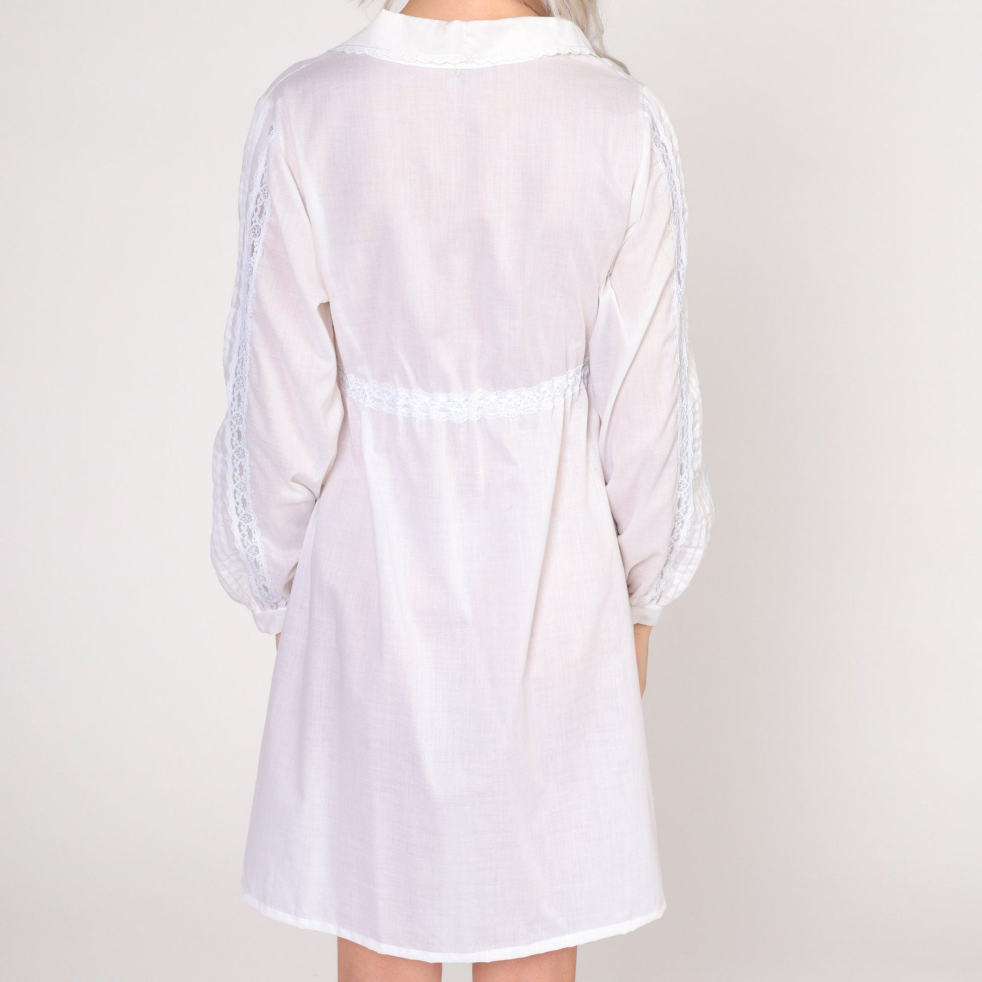 70s White Babydoll Robe Floral Embroidered Mini Dress Long Sleeve Extra Small XS