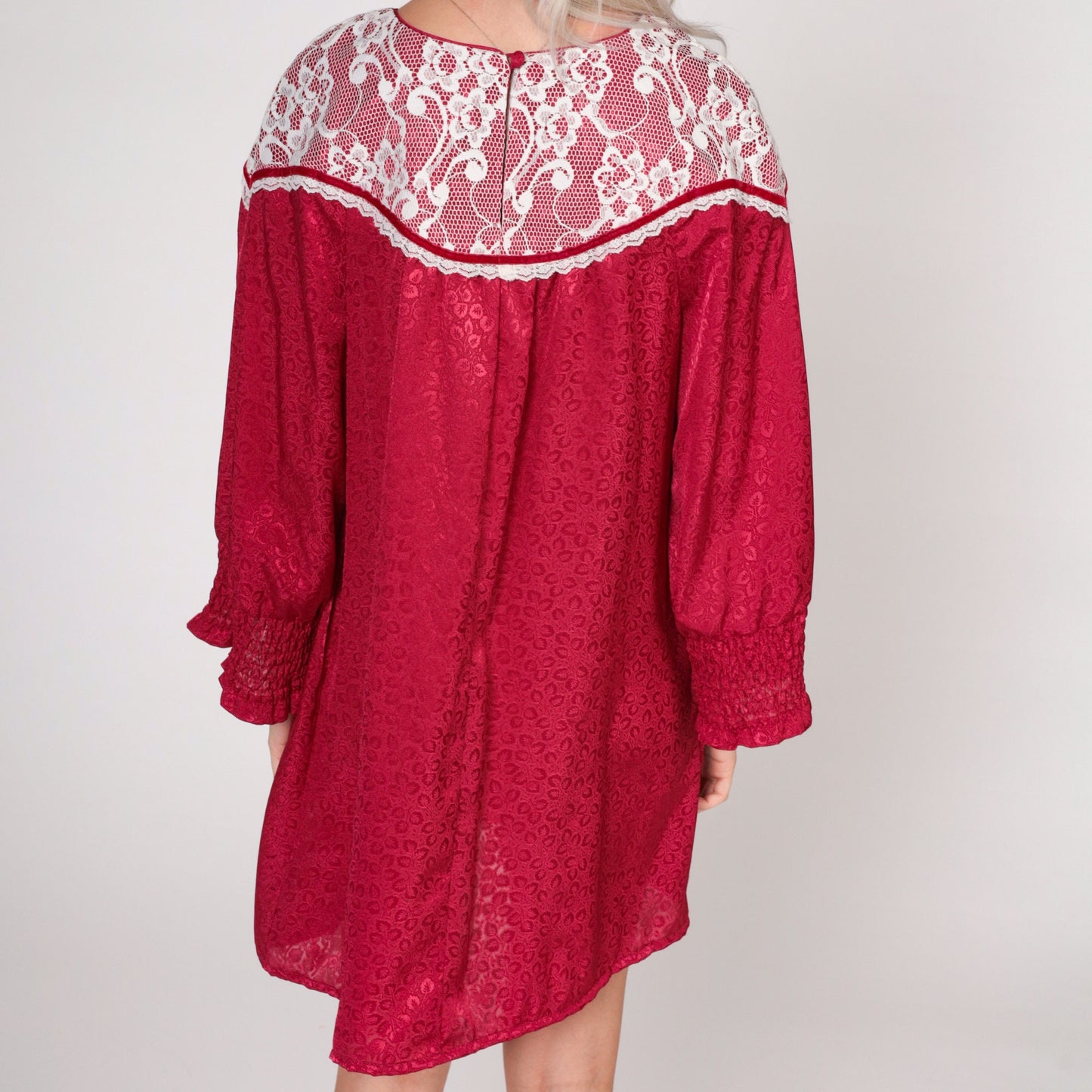 70s Red Mini Dress Lace Bib Embossed Leaf Print Long Sleeve Medium