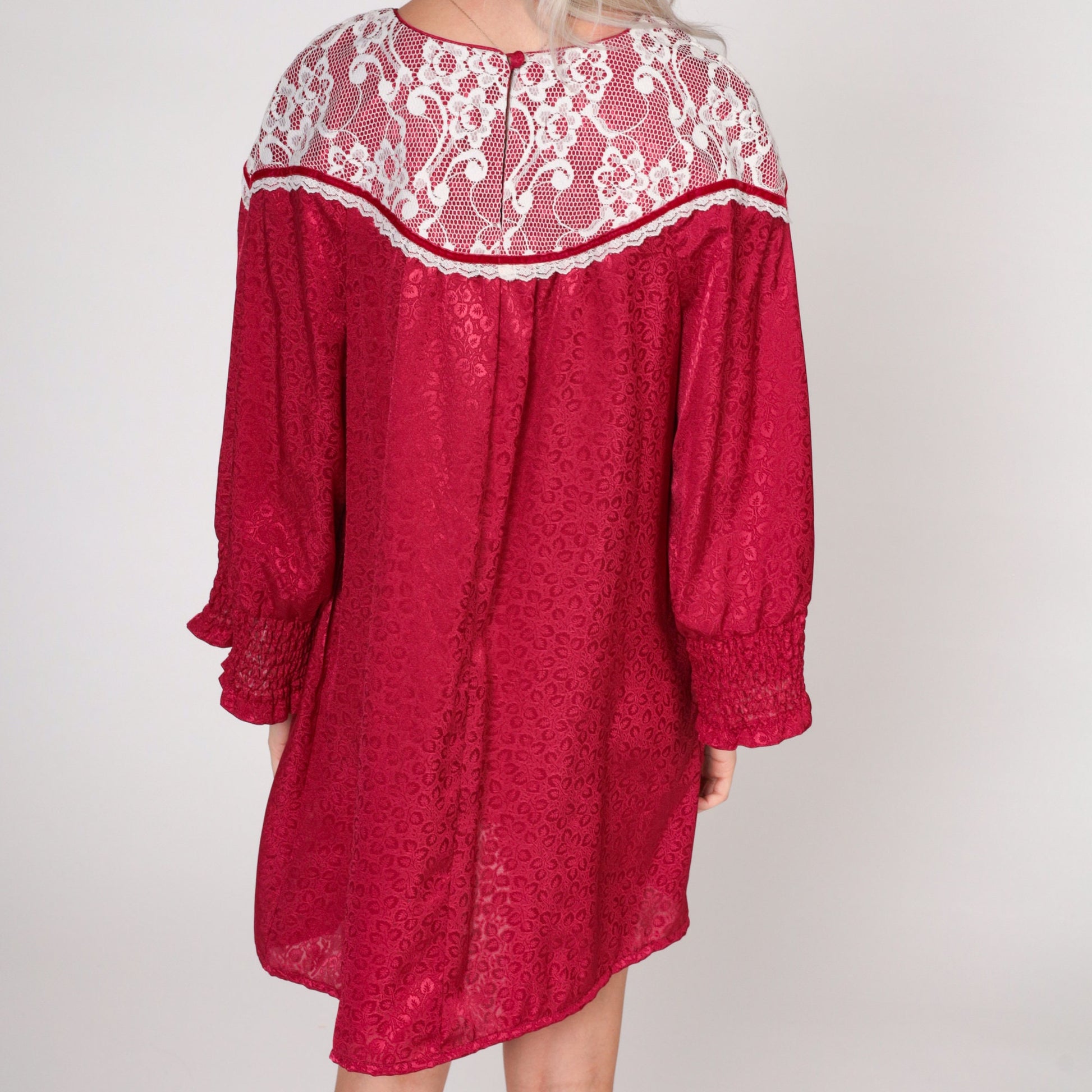 70s Red Mini Dress Lace Bib Embossed Leaf Print Long Sleeve Medium