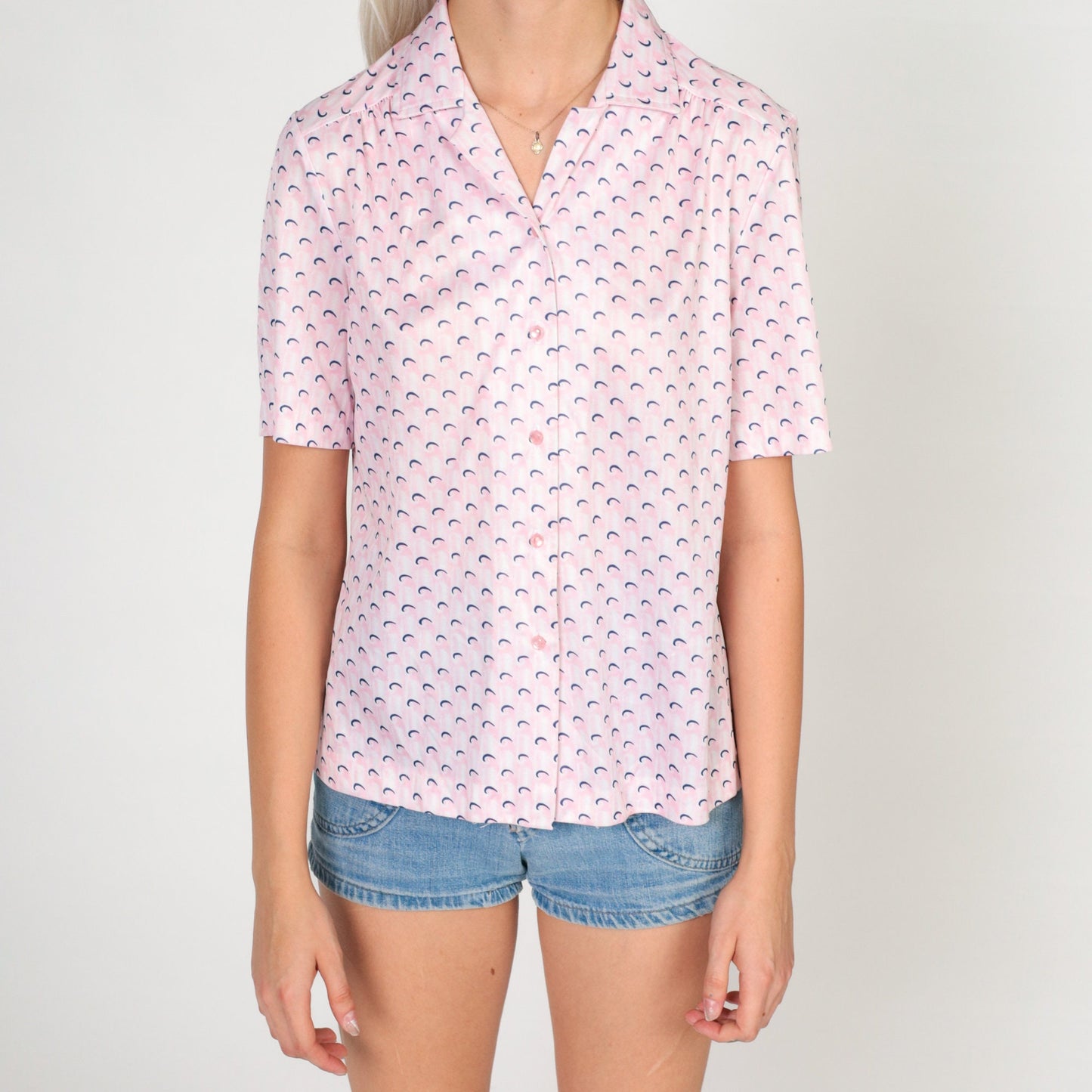 70s Pink Abstract Print Button-Up Blouse Short Sleeve Collared Top Medium