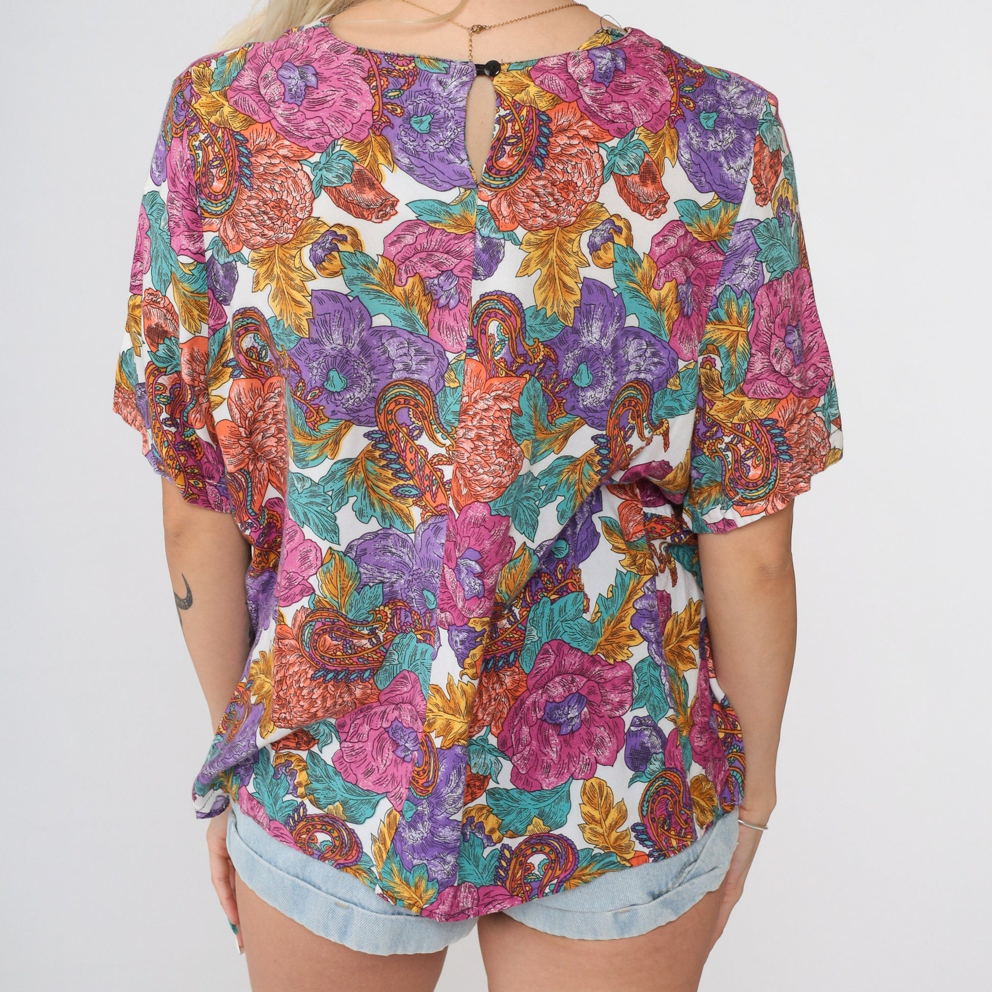 90s Paisley Floral Rayon Blouse Short Sleeve Pink Purple White Small